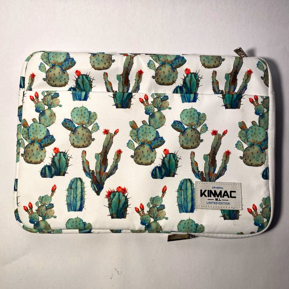 Kinmac 13" Neoprene Laptop Sleeve Case White Cactus Padded Zipper Closure