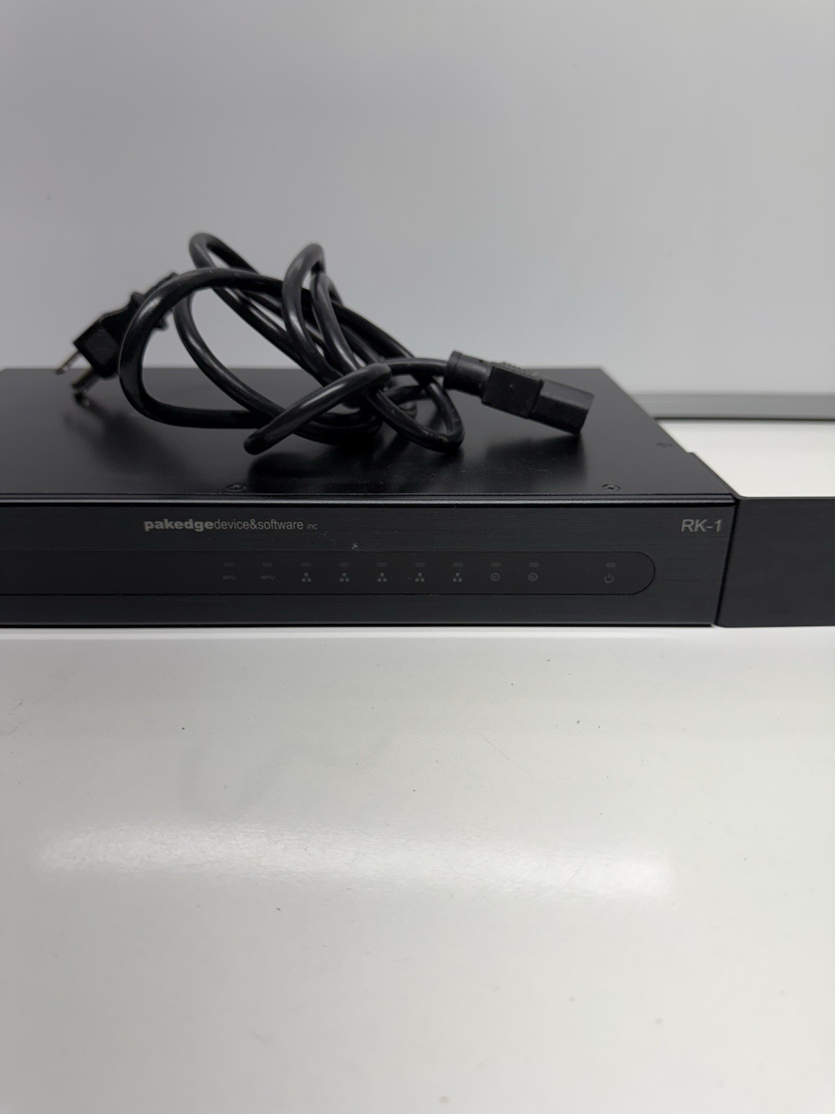 Pakedge RK-1 Multi WAN High Throughput Gigabit Router