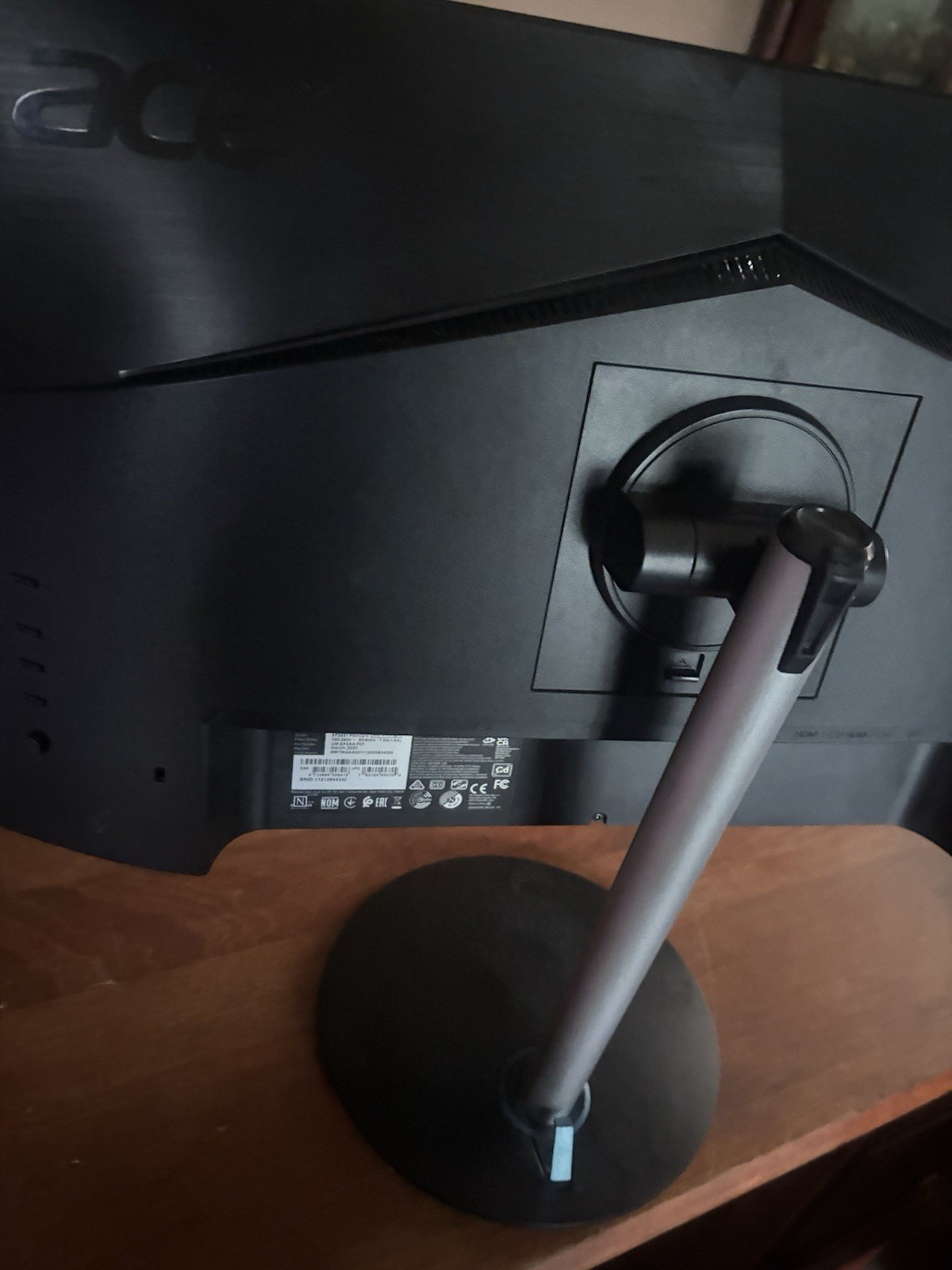 Acer Nitro XF243Y Pbmiiprx 23.8in FHD 165Hz 0.5ms Adaptive-Sync HDMI/DP