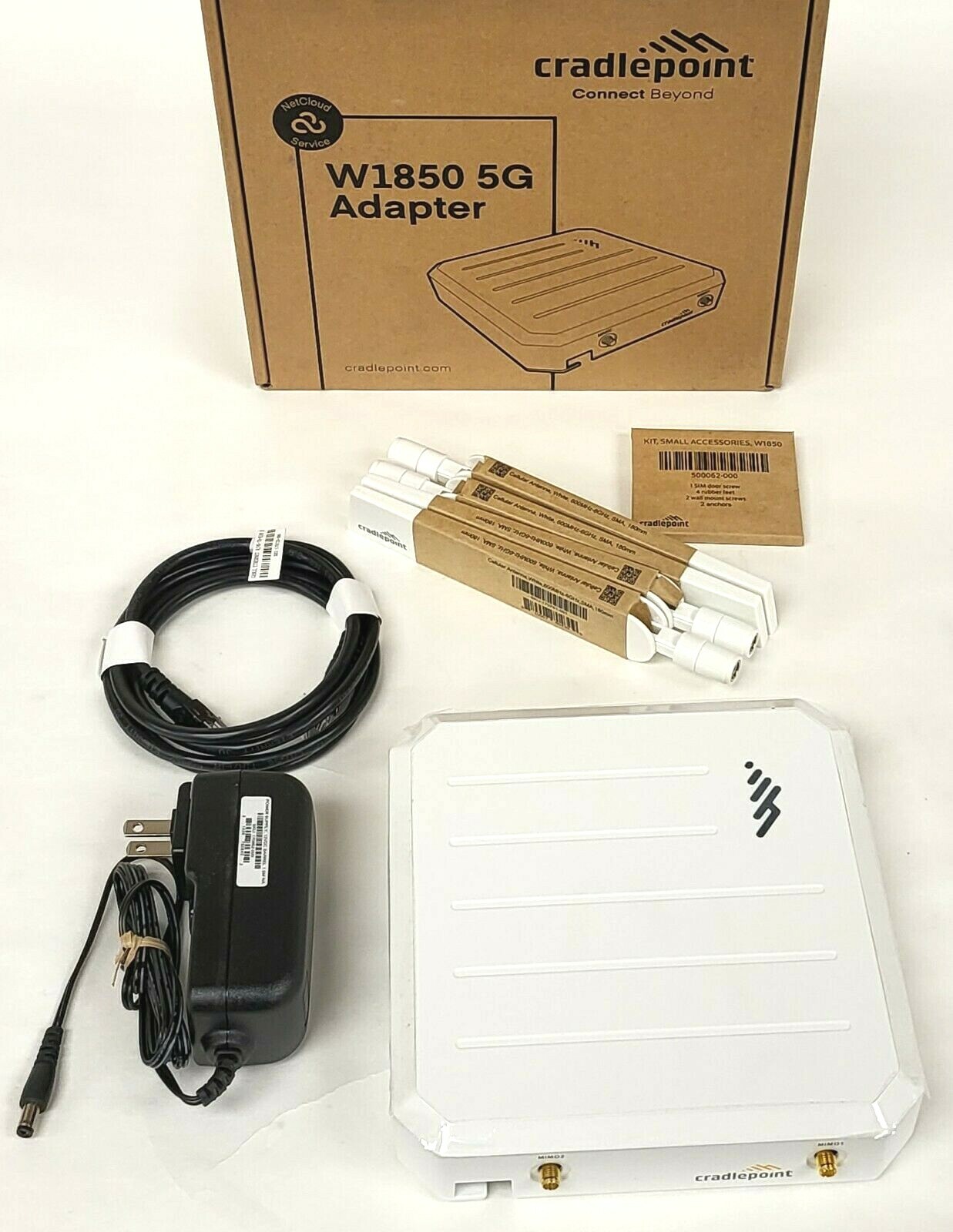 NEW Cradlepoint BEA3-18505GB-GN NetCloud W1850 5G Adapter Modem/Wireless Router