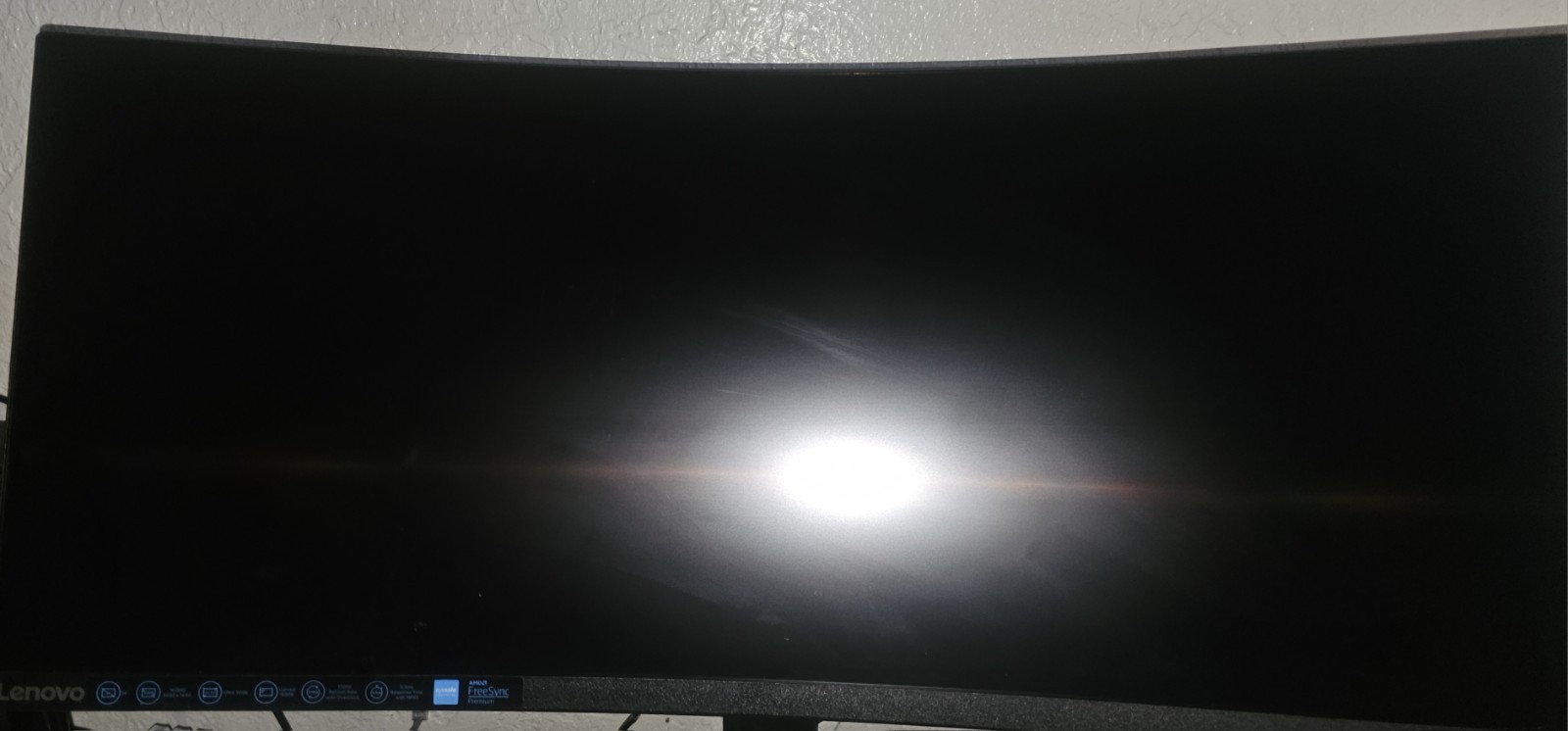 Monitor curved for gamers175 Hz 0.5 Ms Response