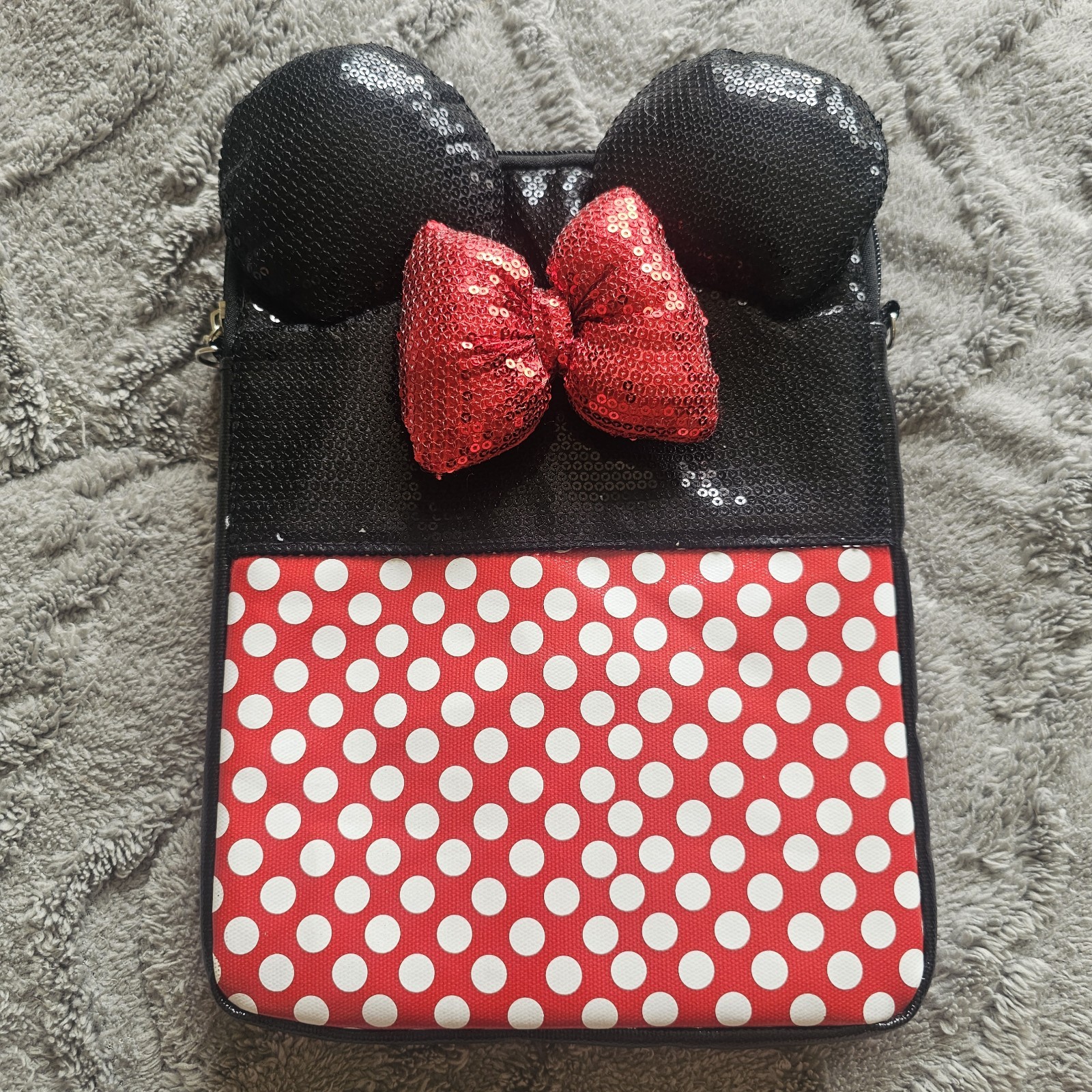 Minnie Mouse Disney Ipad/Tablet Bag Case Disney Parks NO Straps/handle Sequin Te