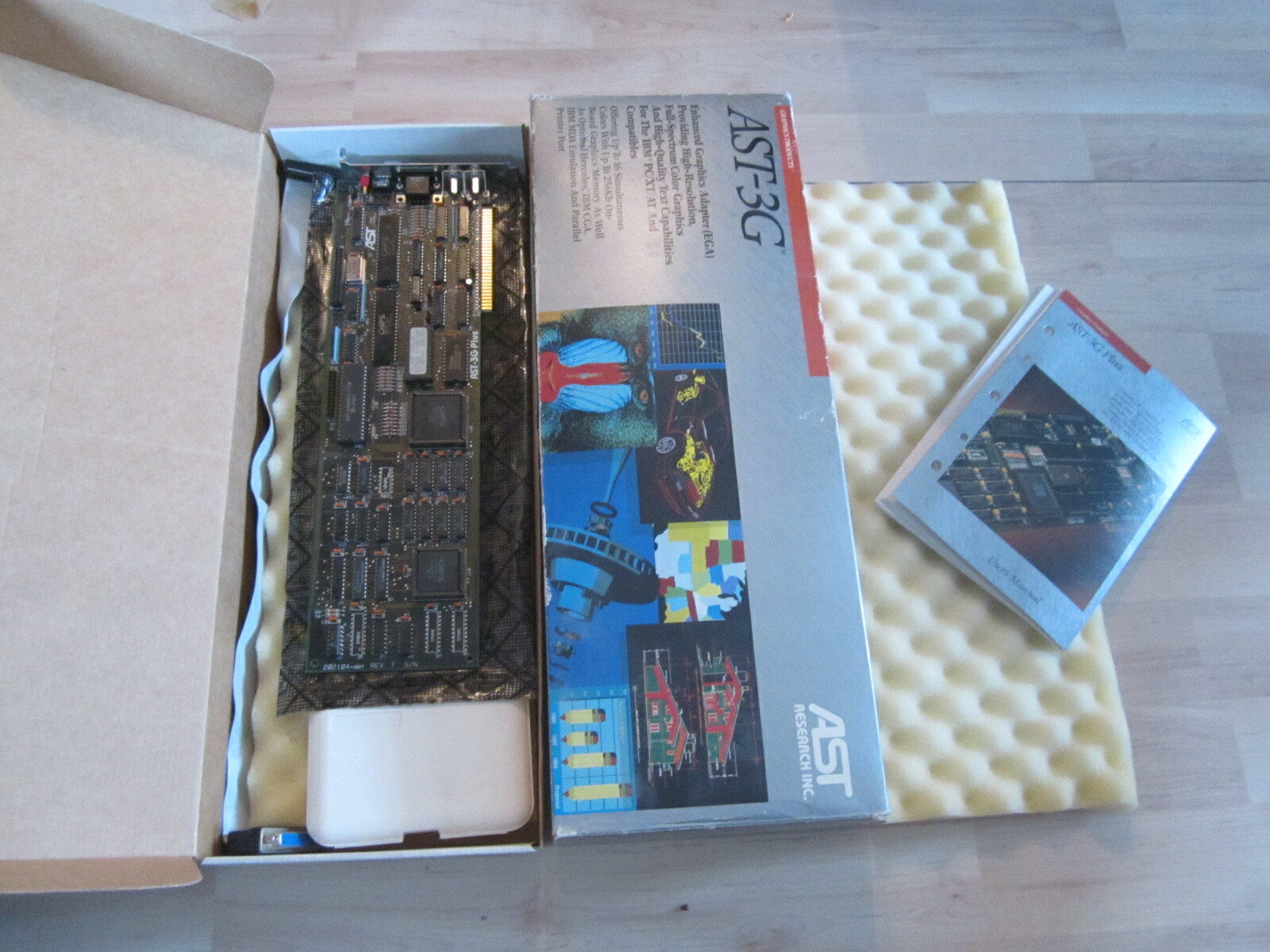 Vintage AST-3G Graphics Card Graphic Card plus 256P ----1985-----