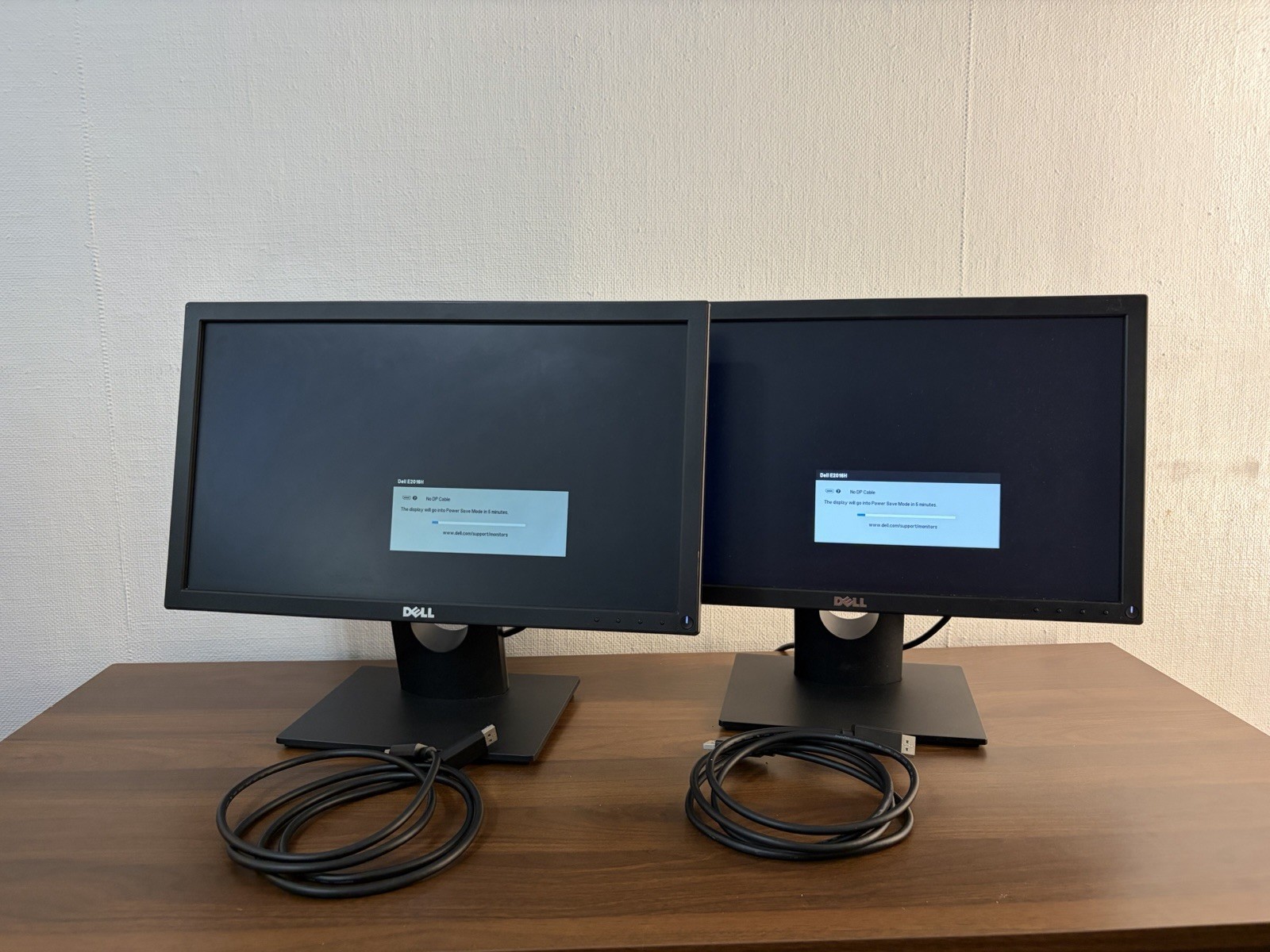 Dell E2316H 23" LED Monitors Set of 2, 1920x1080, Black, DisplayPort, VGA