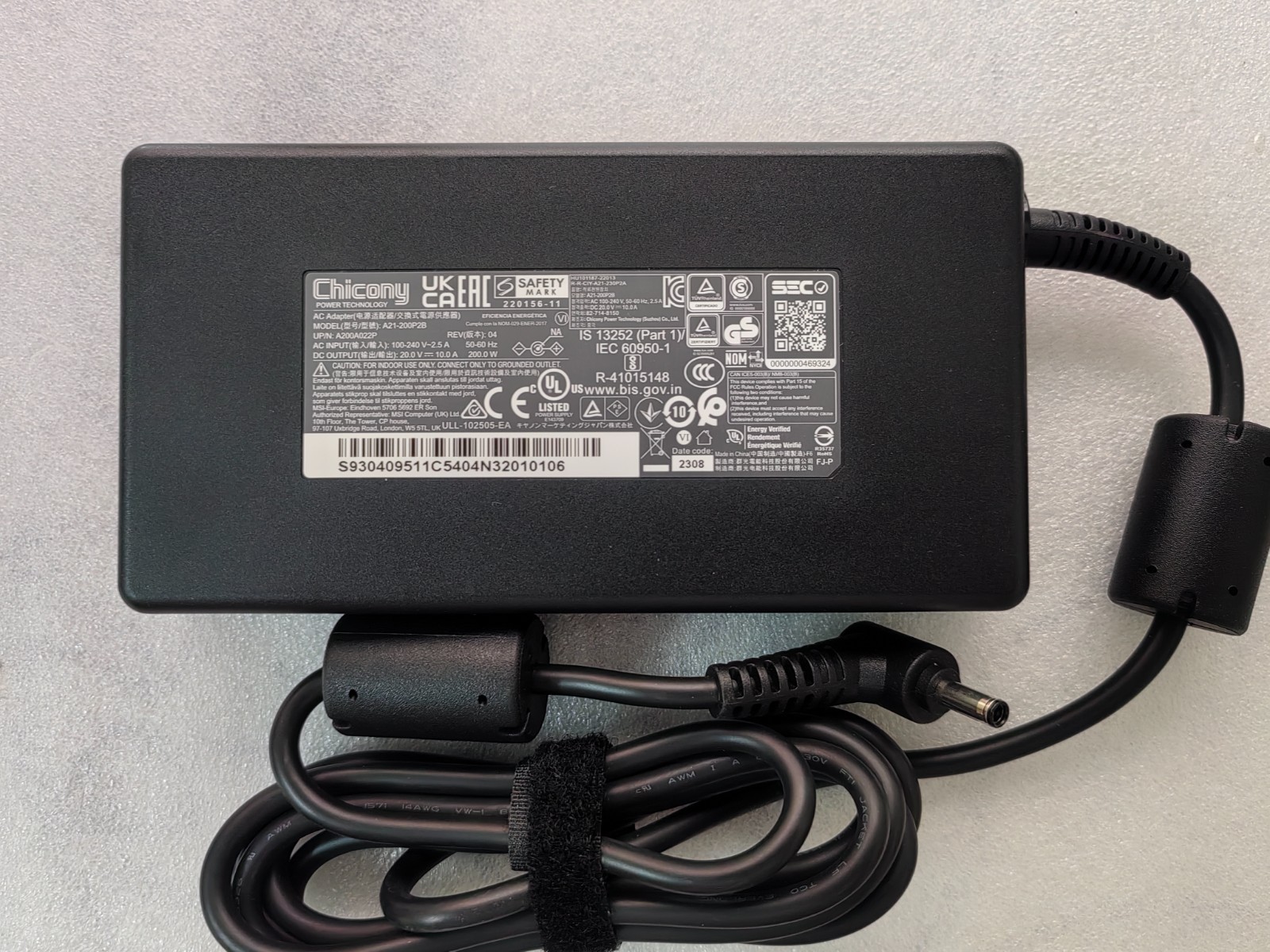 A21-200P2B FOR Brand New Chicony 20v 10a Power Adapter A200A022P Charger