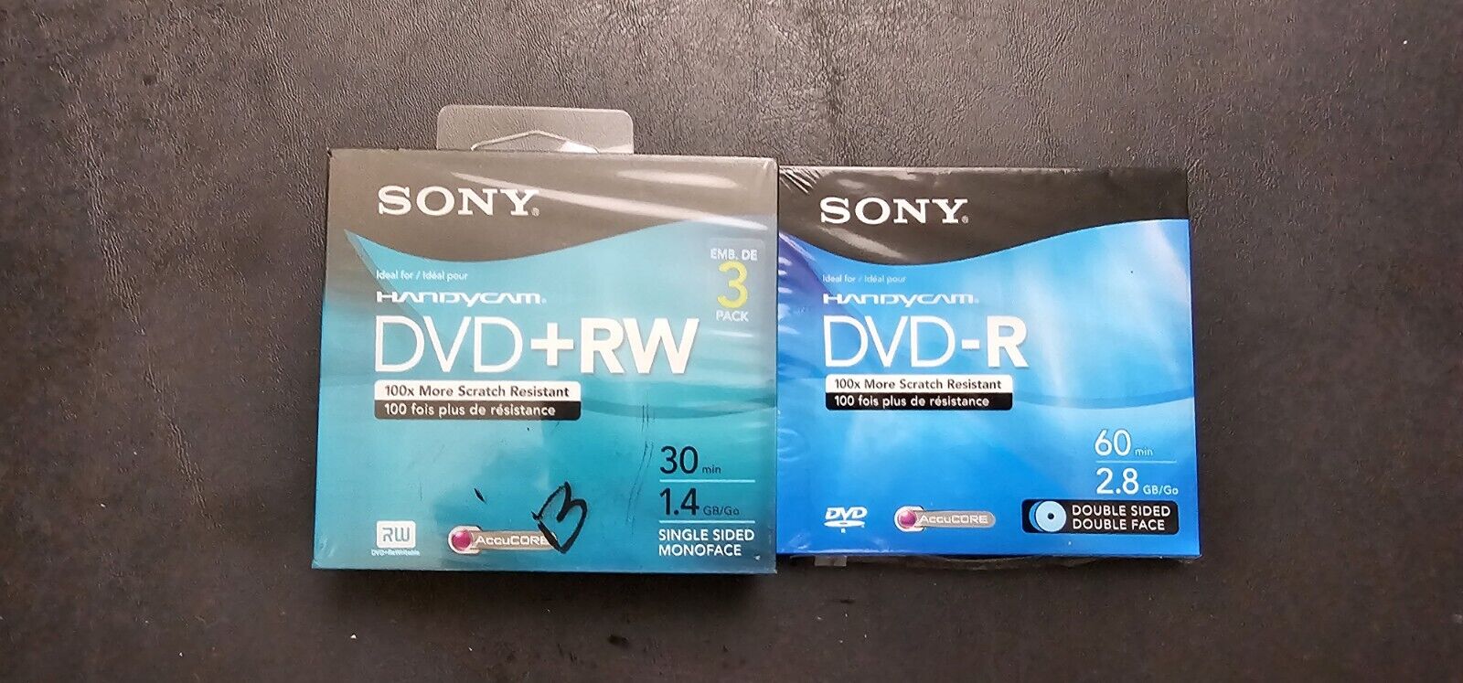 Sony HandyCam DVD+RW 30 Minute  Video Disc And Dvd-r 60 Min Included.