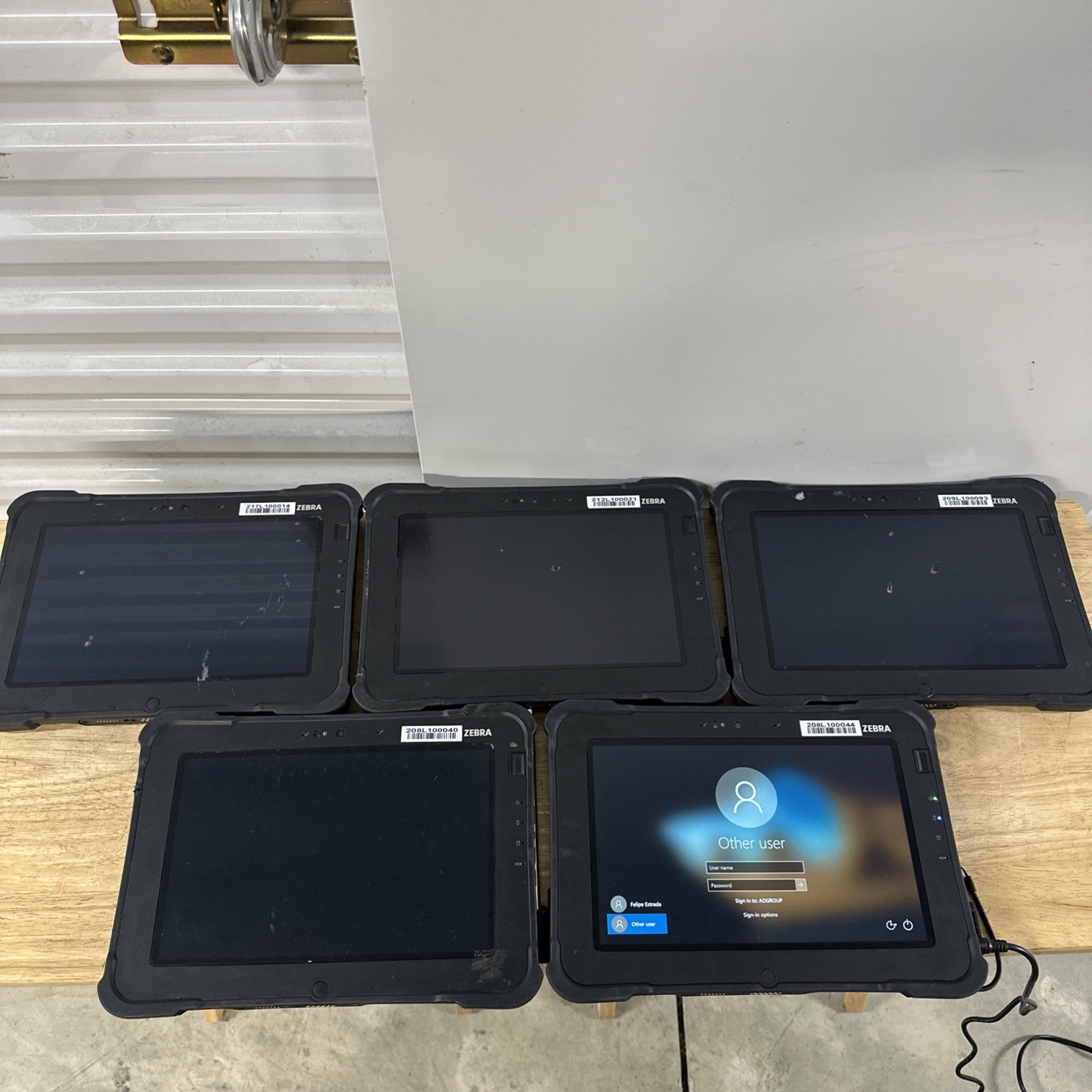 XPlore Bobcat Rugged Tablet Windows Pro: Lot Of 5 (Model iX101L1)