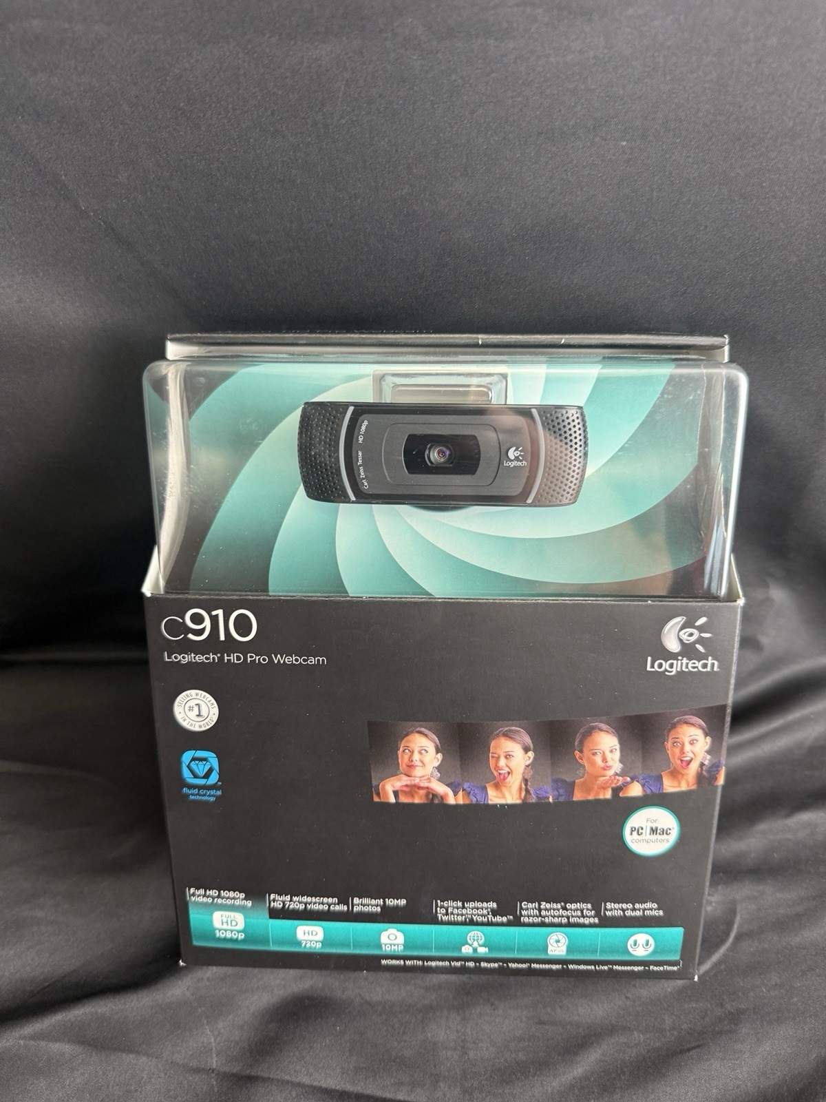 Logitech C910 Black Webcam HD Pro 1080p with Logitech Vid HD Factory Sealed