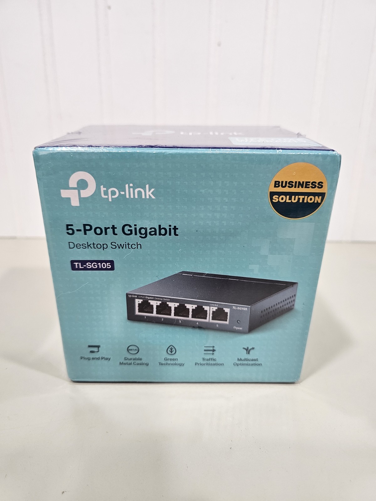 TP-LINK Technologies TL-SG105 5 Ports Gigabit Switch *NEW SEALED*