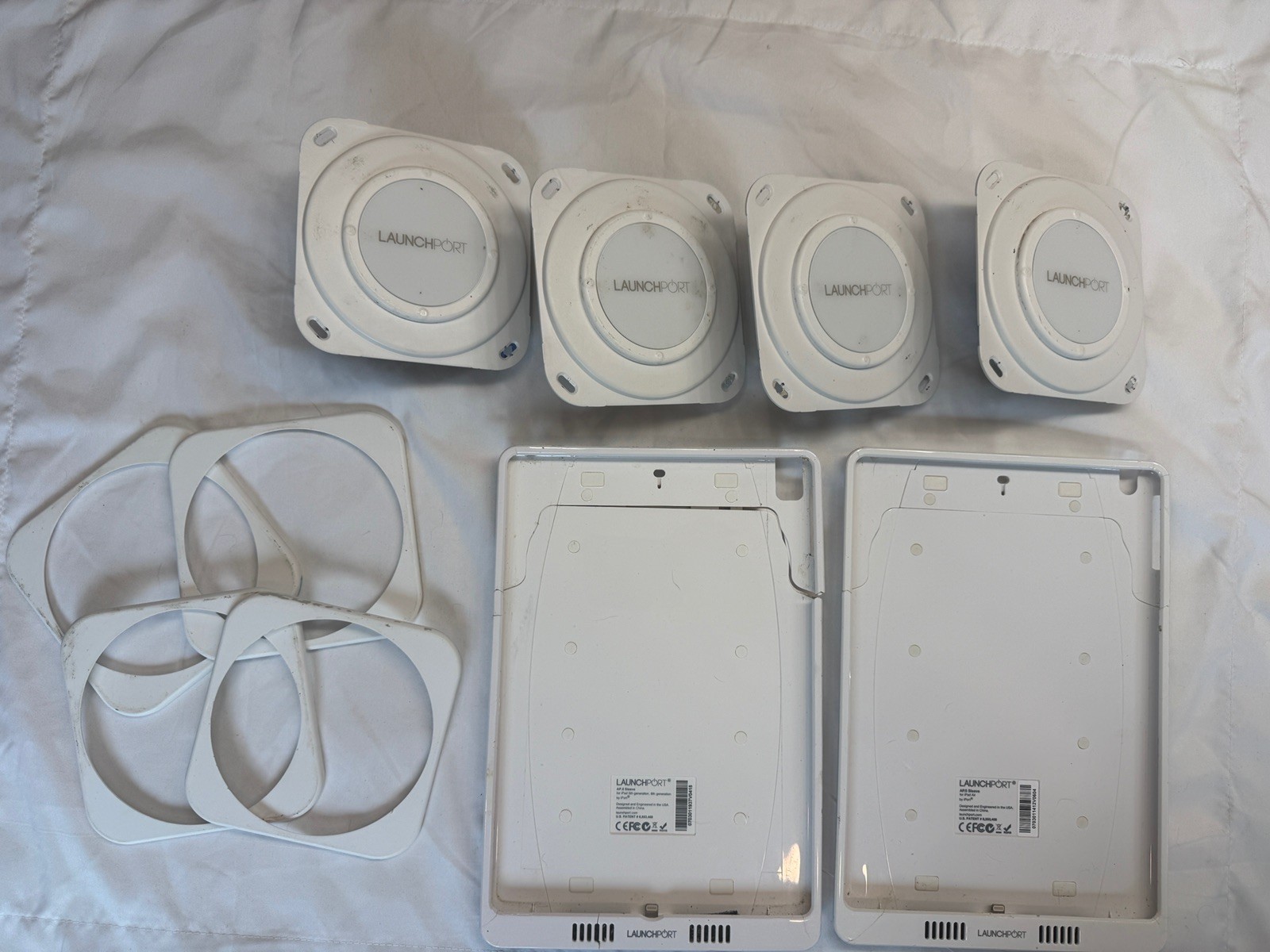 iPort LaunchPort AP.5 iPad Sleeves & Charging Dock Wall Stations white Lot