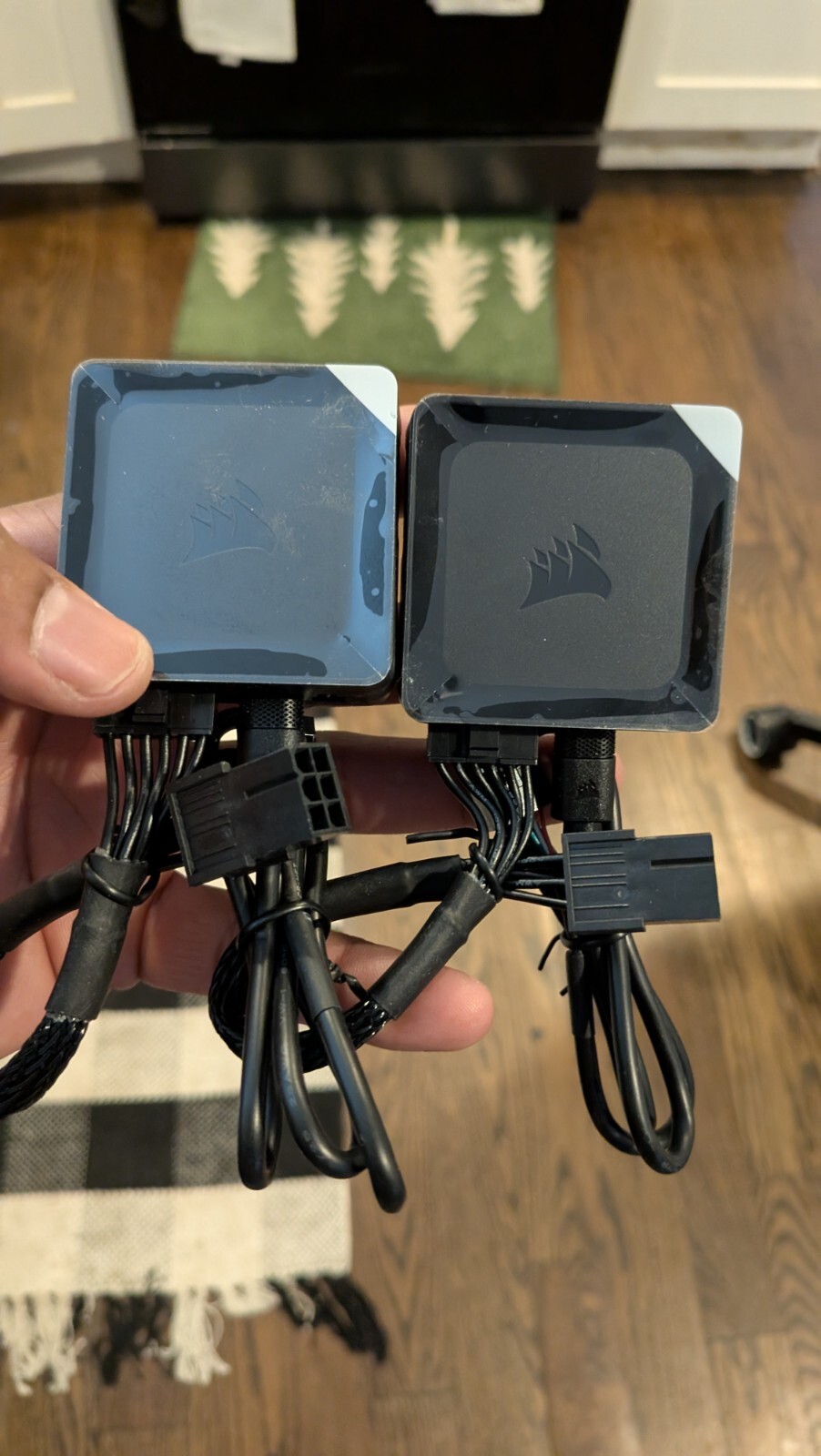 2X Corsair iCUE LINK System Hub CL-9011116-WW 