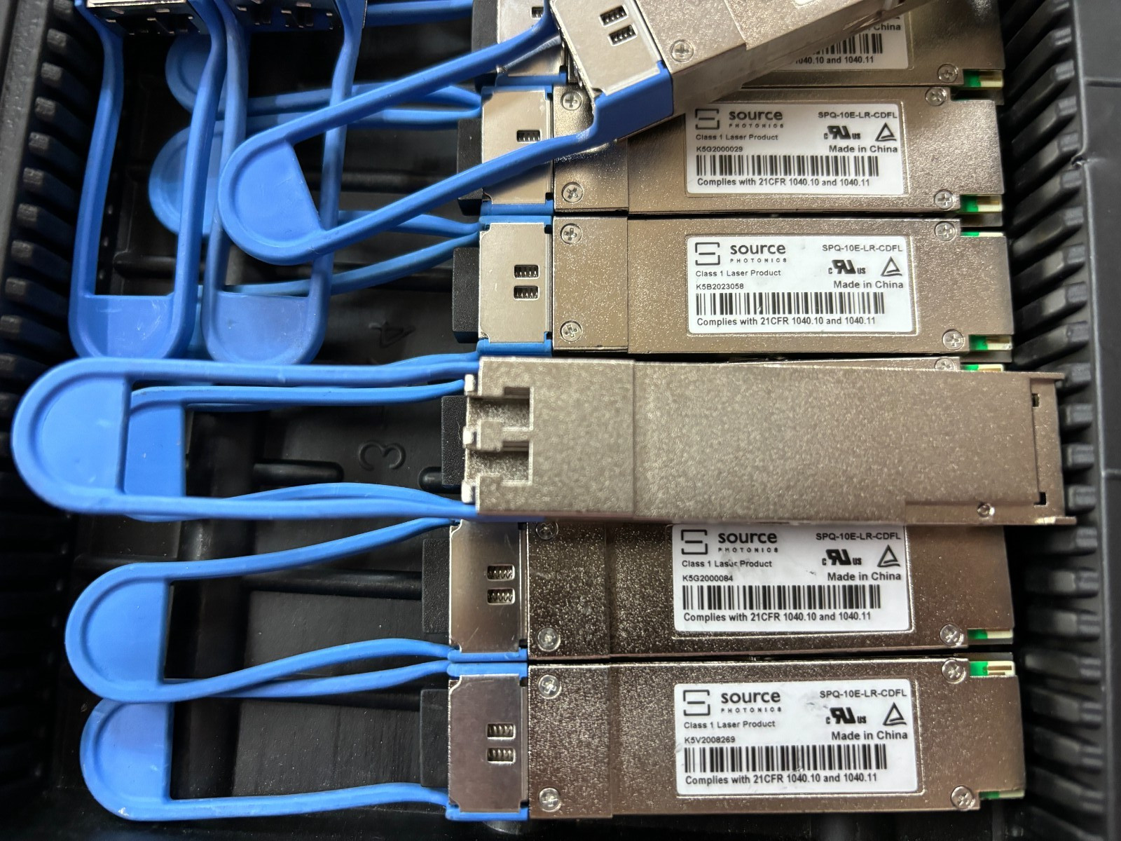 20pcs Source Photonics QSFP 40G LR4 SPQ-10E-LR-CDFL 2KM Transceiver Module