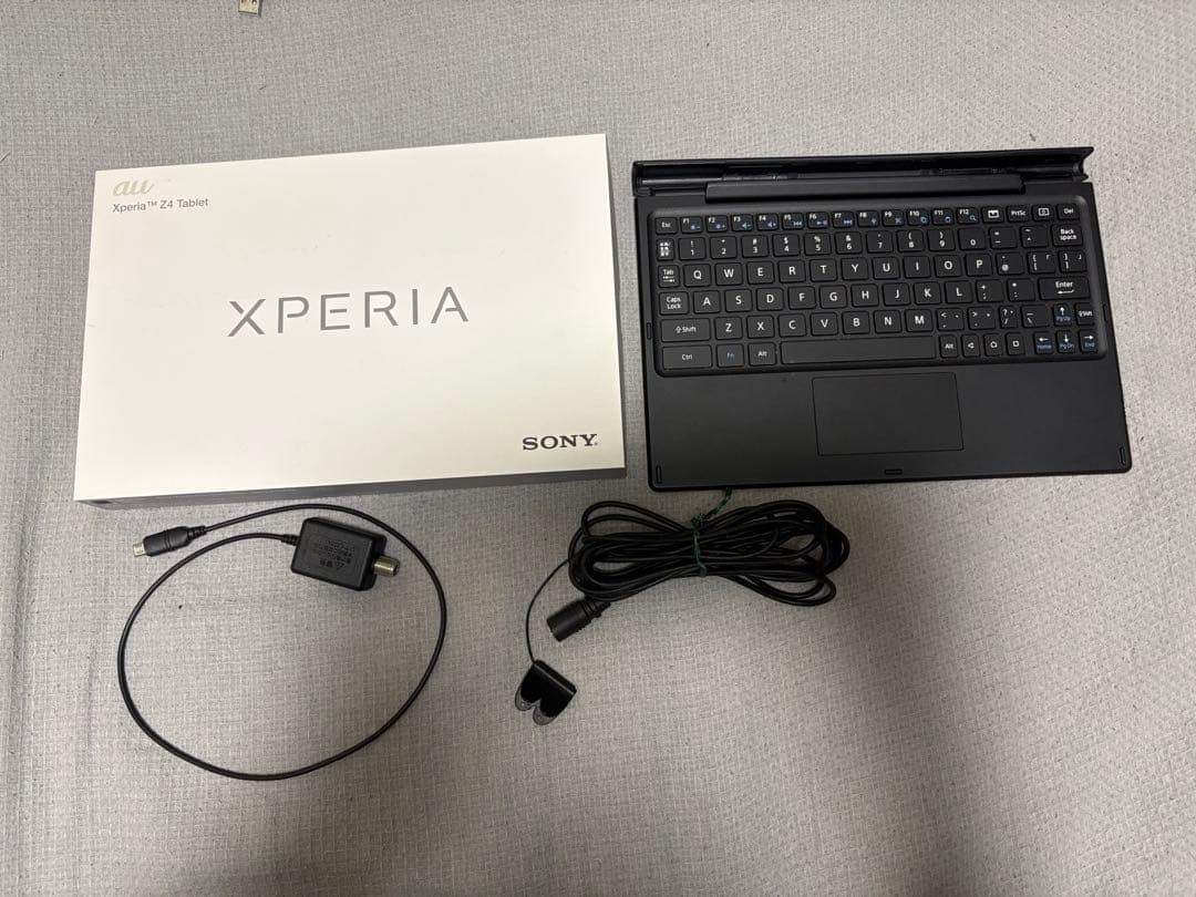 SONY Xperia Z4 Tablet SOT31 au Full-Seg TV 32GB Android Tablet