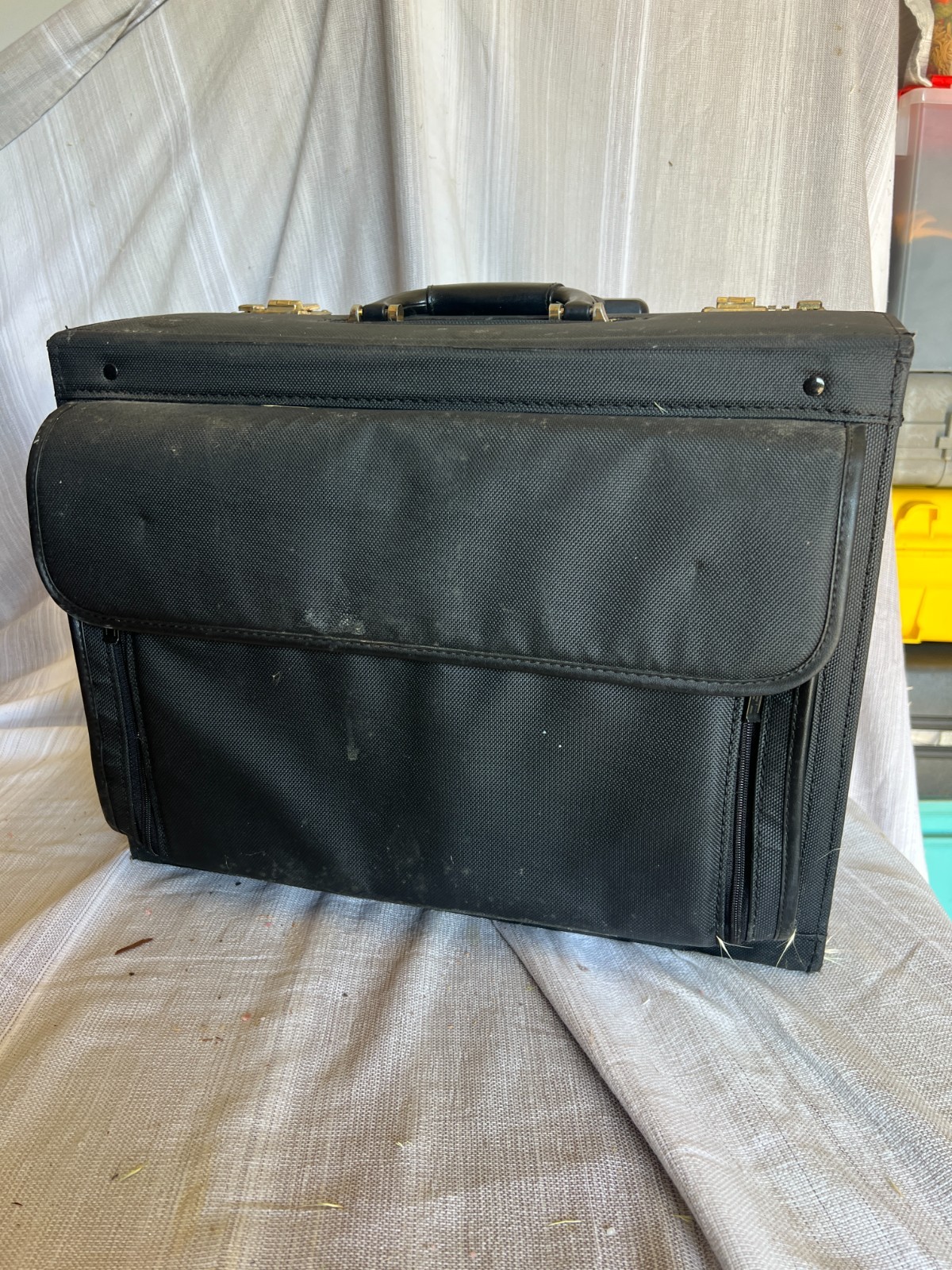 Vintage Black Leather Rolling Pilot Case Briefcase Locking Dual Combination 18"