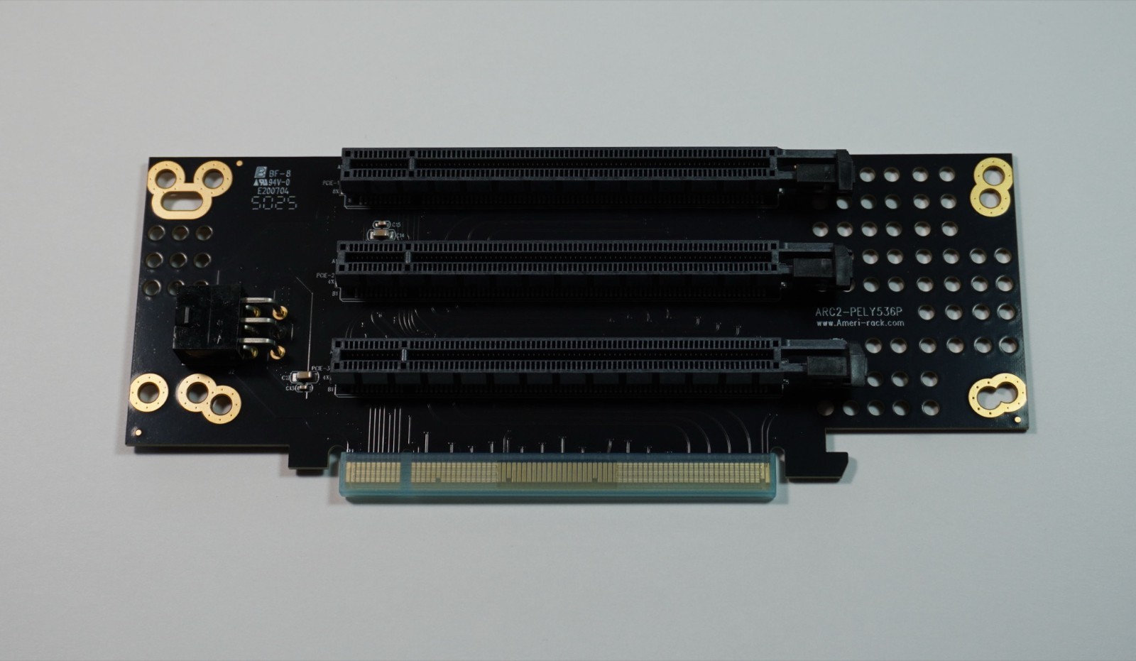 2U Dual PCI Express PCIE 4.0 Gen4 x16 to x8/x4/x4 Trifurcated Riser Card