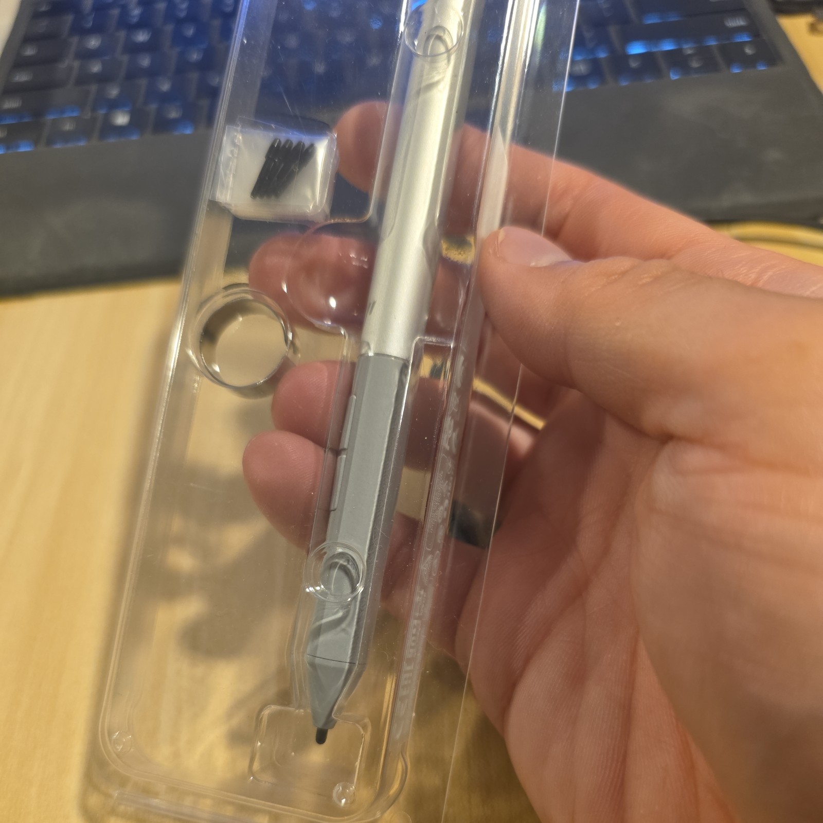 Genuine Rechargeable HP G3 Stylus Active Pen L04729-003 w/ USB A to USB C Cable