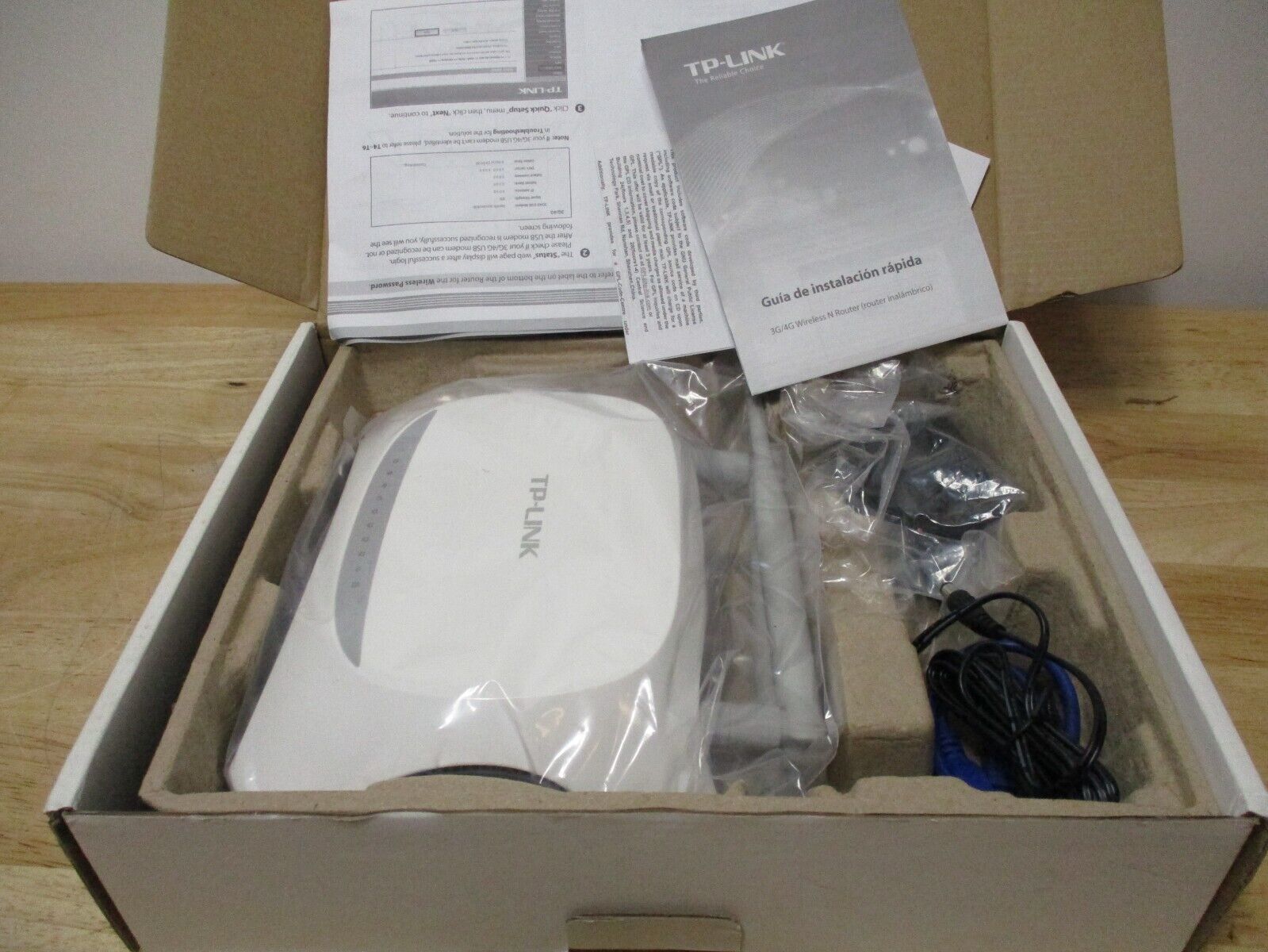 TP-Link TL-MR3420 3G/4G Wireless Router New Open Box