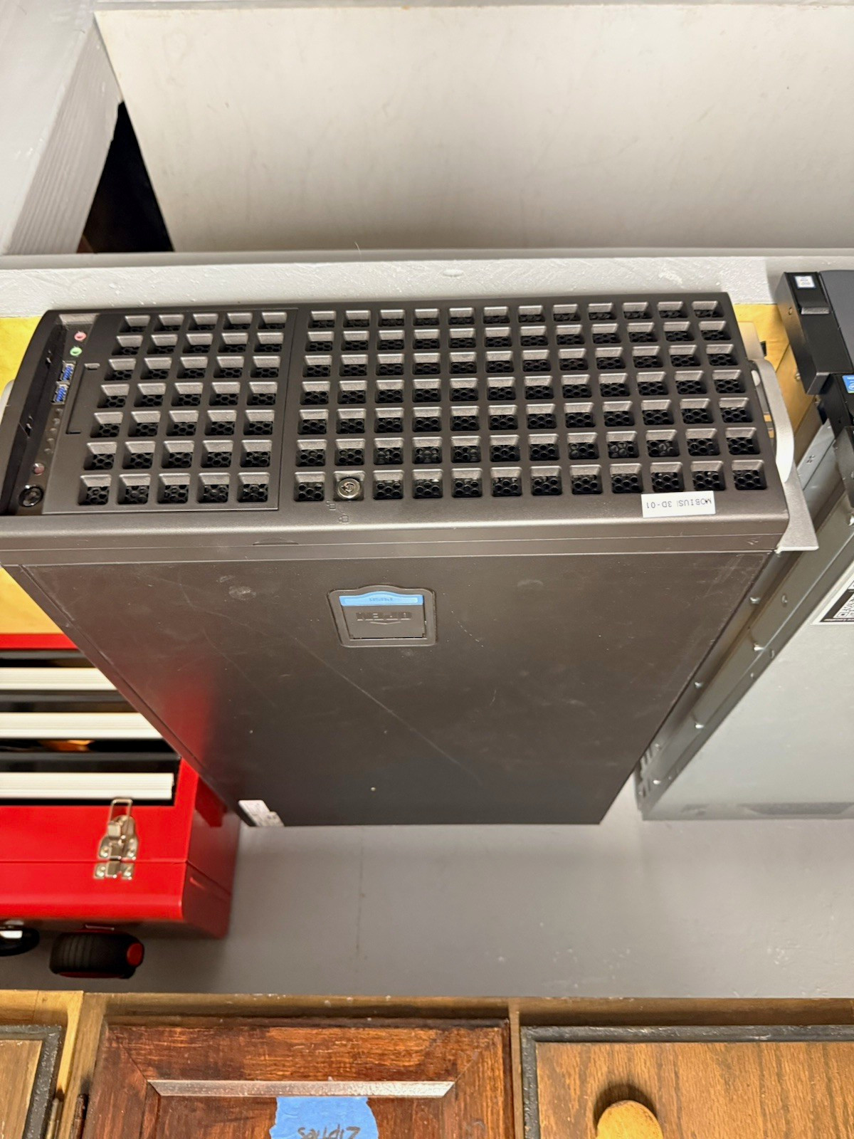 Supermicro 4-GPU Server – 4× GTX 1070, 128GB RAM, 32TB of Hard drive