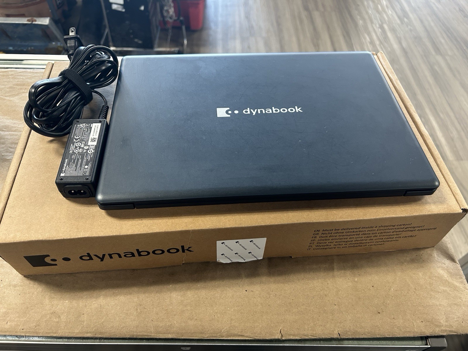 DYNABOOK Satellite Pro C40-J Core I3-1115G4 8GB 256SSD Windows 11 Pro