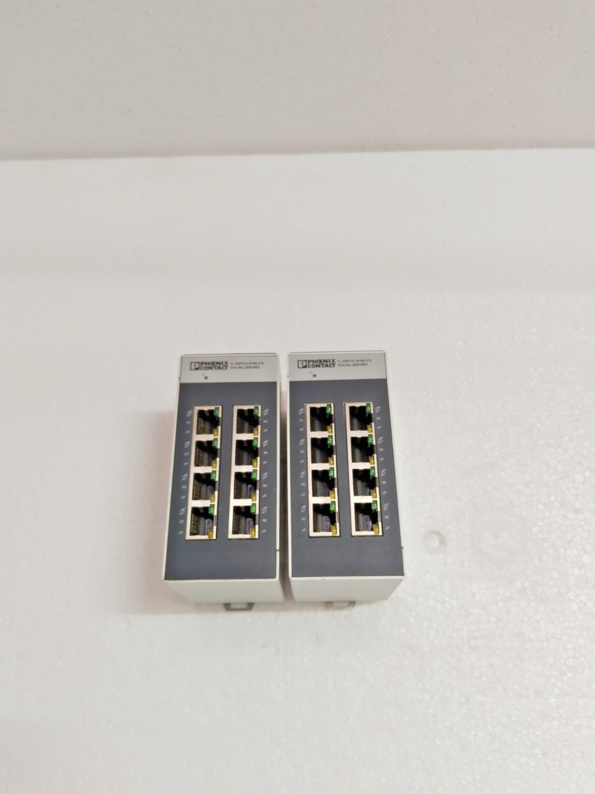 Phoenix Contact FL SWITCH SFNB 8TX ,LOTT OF 2 PICS