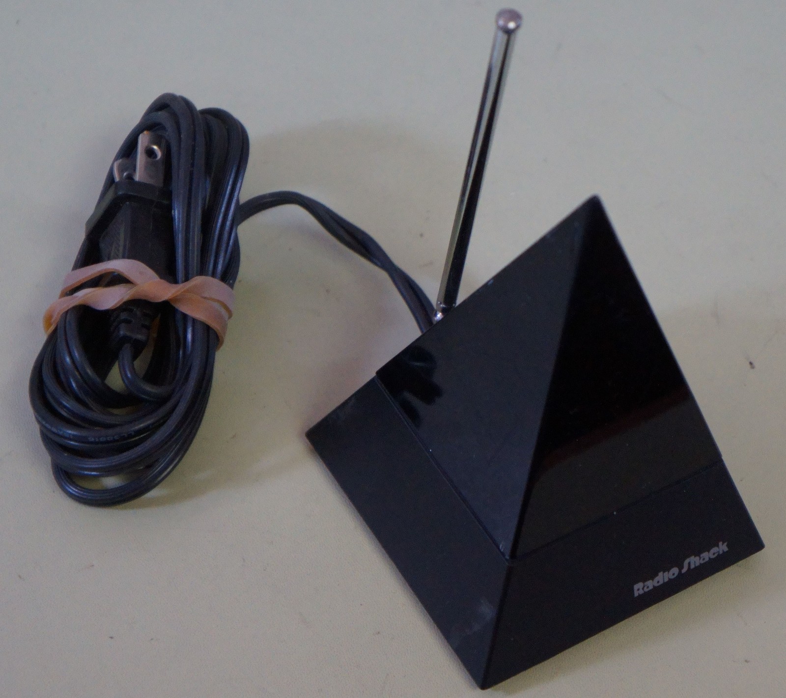 Radio Shack 15-1959R ( Receiver) Wireless Remote Control Extender