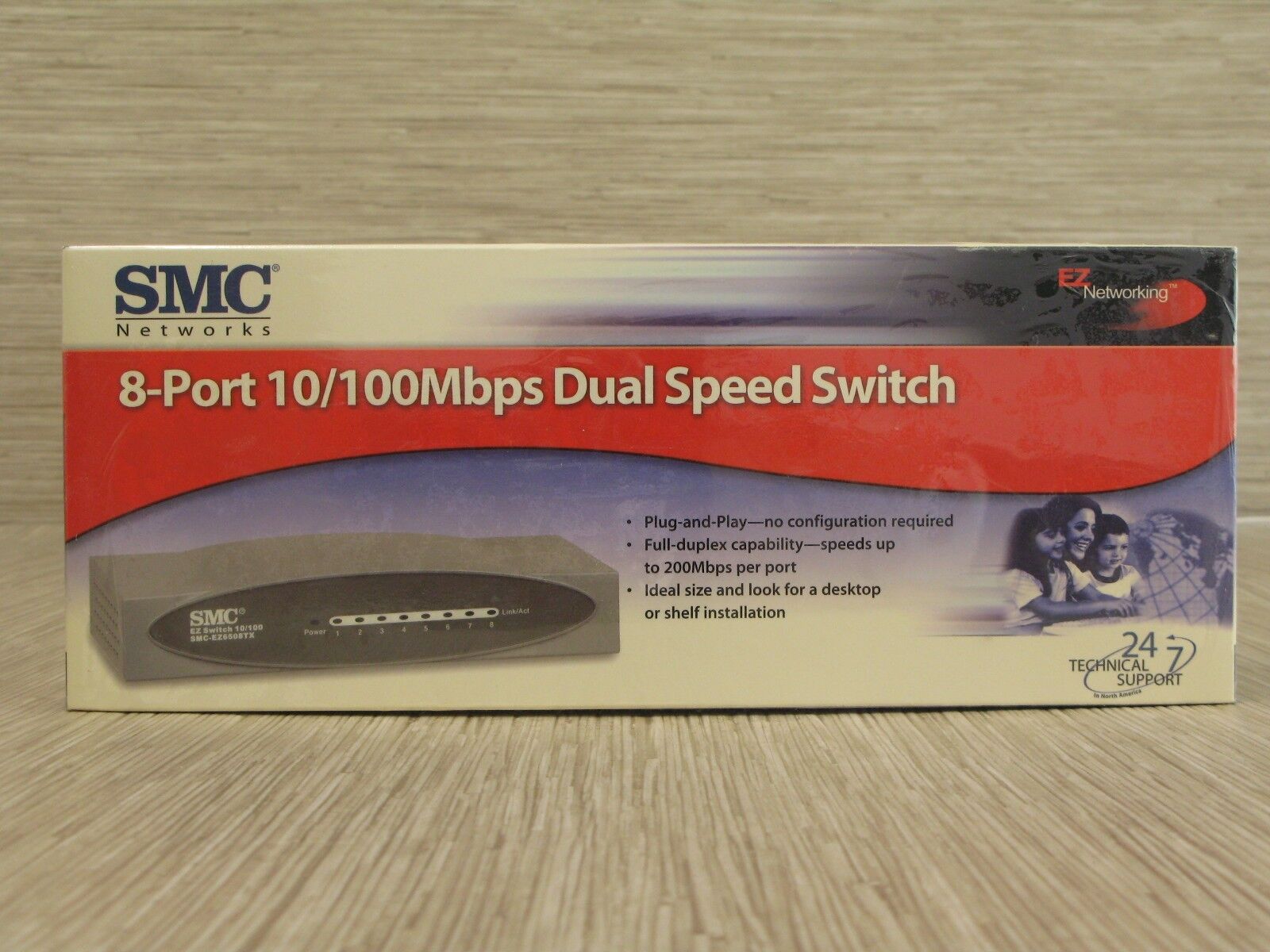 SMC Networks 8-Port 10/100Mbps Dual Speed Switch Black Gray Plug And Play 