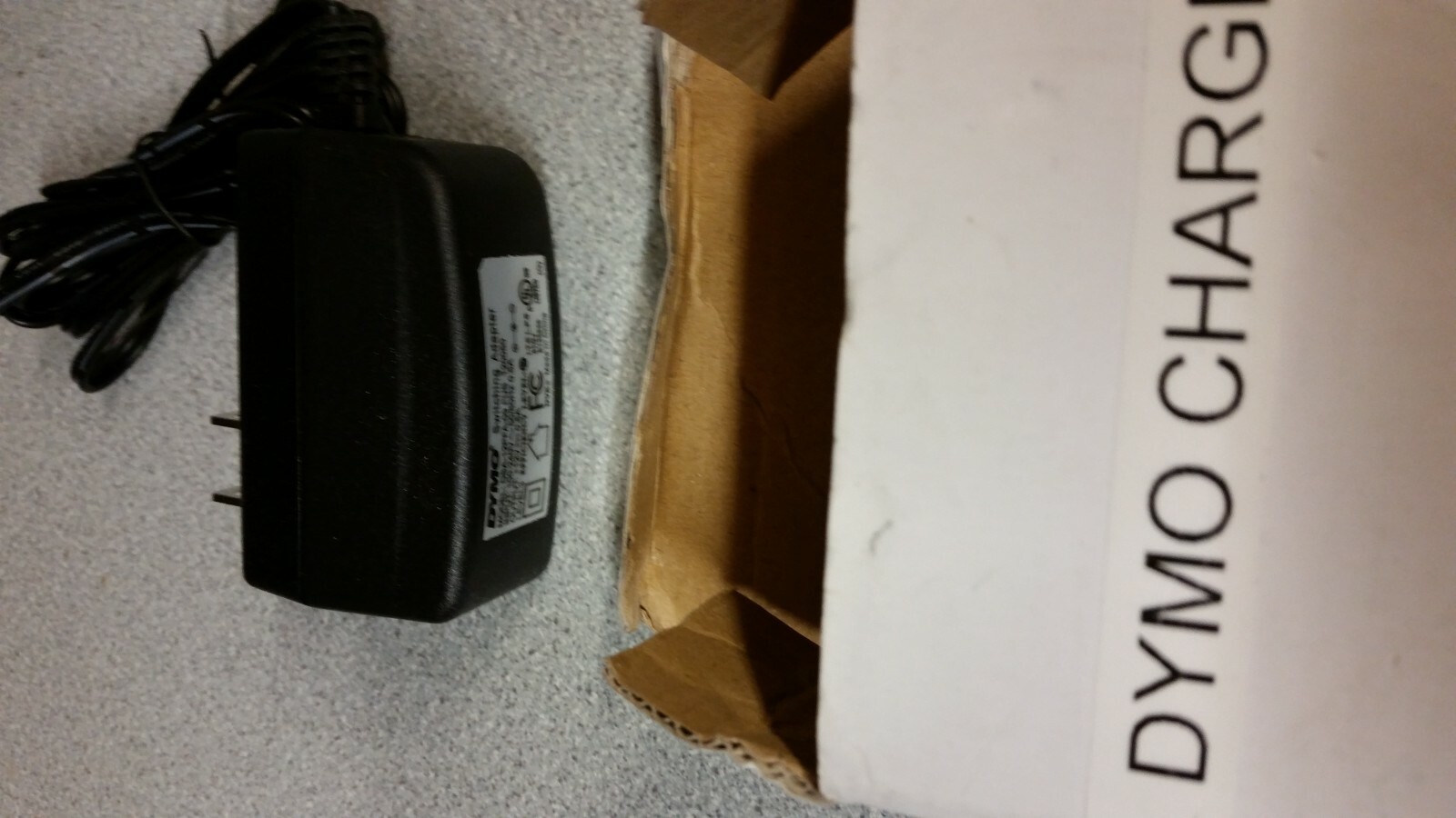 New Dymo DSA-12PFA-09 FUS 120100 12V 1A Switching Power Adapter Supply Ac Plug
