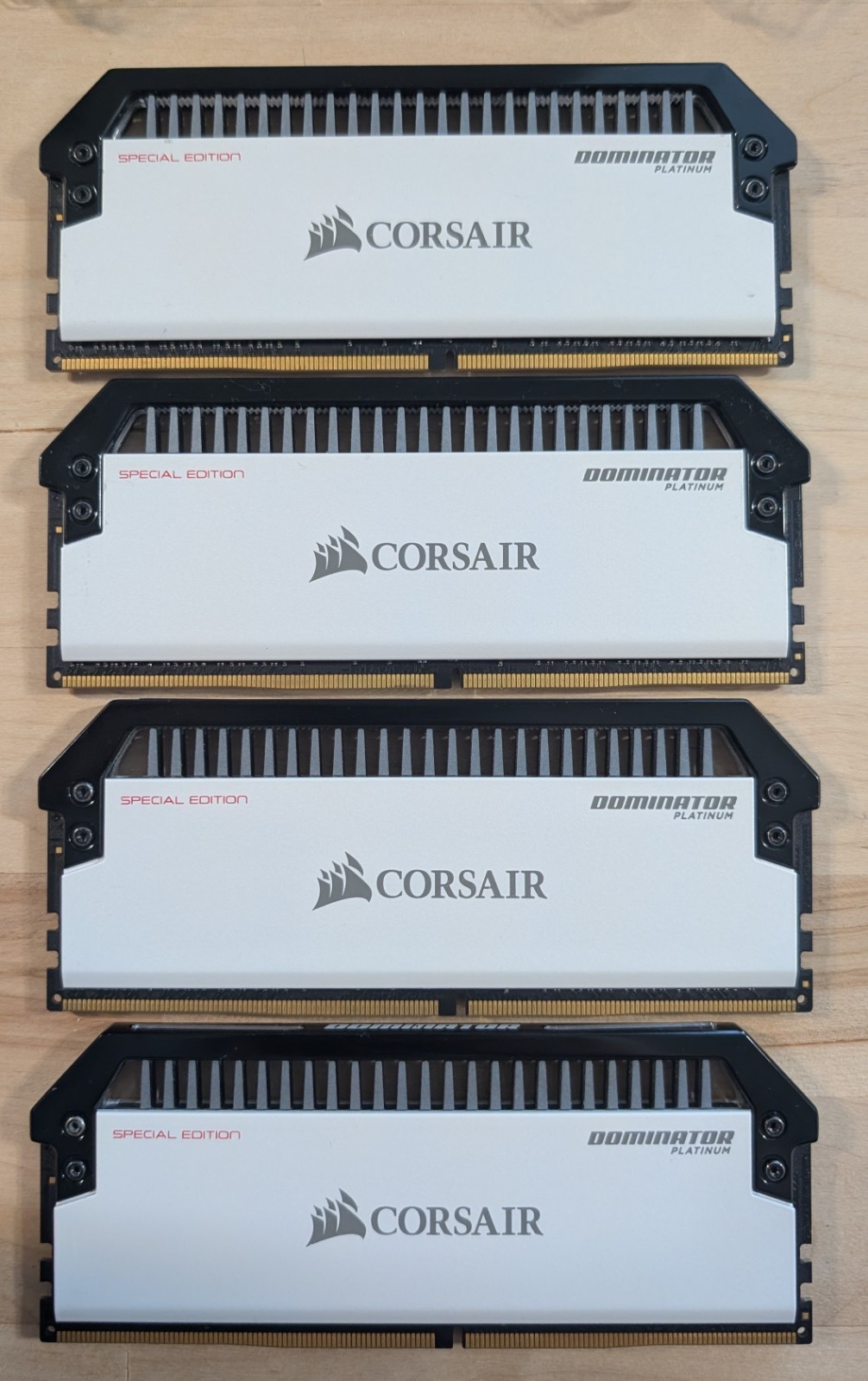 Corsair Dominator Platinum Contrast B-die DDR4 32GB (4x8GB) 3466Mhz