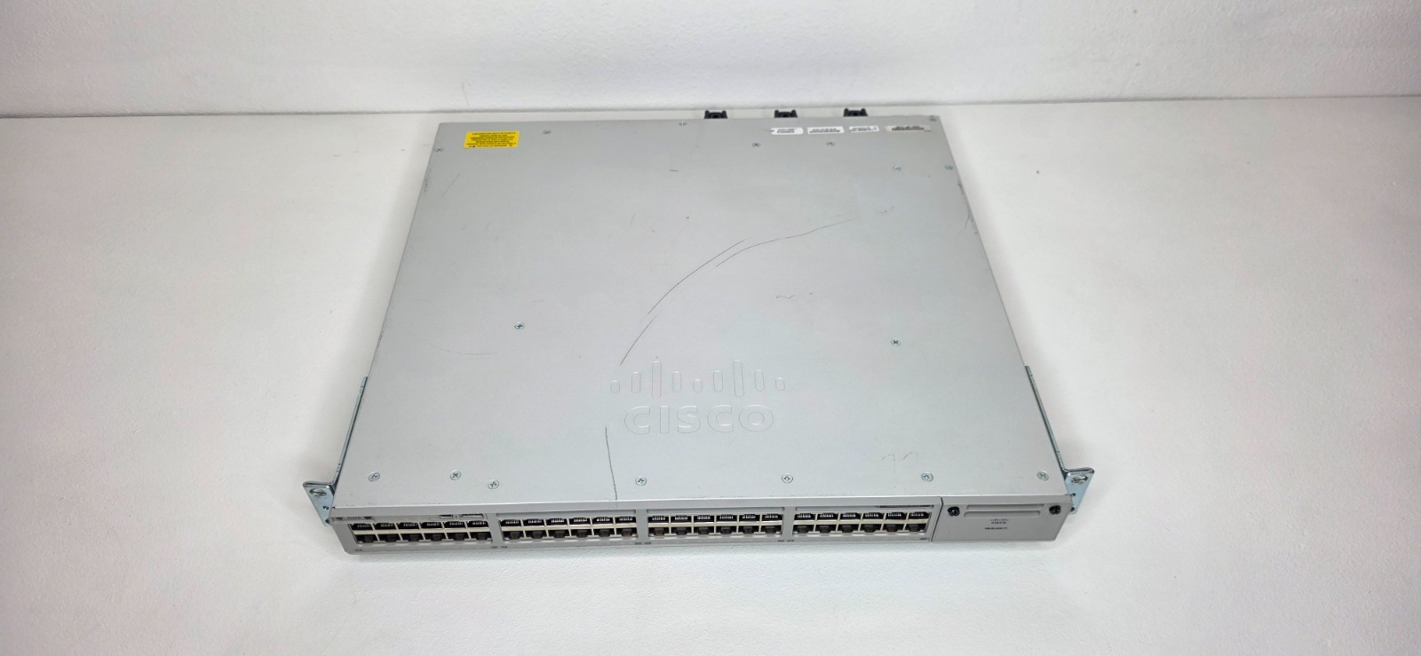 Cisco Catalyst C9300-48P-E 48-Port Gigabit PoE Switch w/ Single 715W Power Su