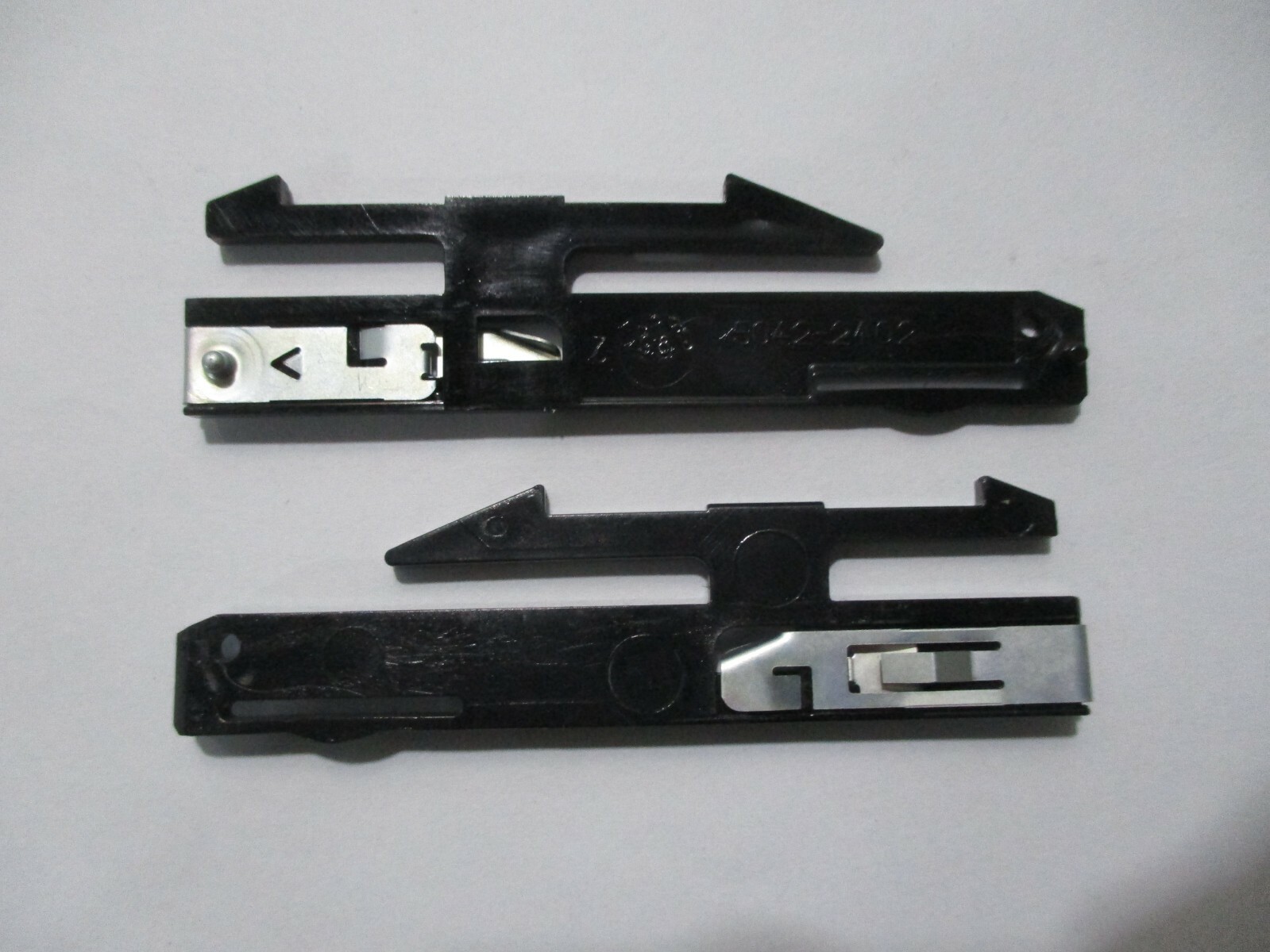 HEWLETT PACKARD HP 5042-2402 5042-2402 RIGHT & LEFT HALF