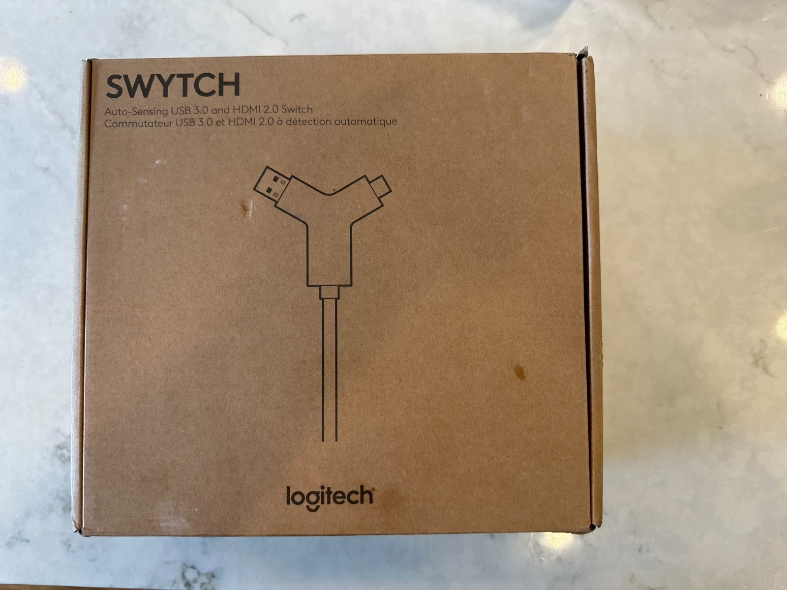 Logitech Swytch Laptop Link for Meeting Rooms 952-000009