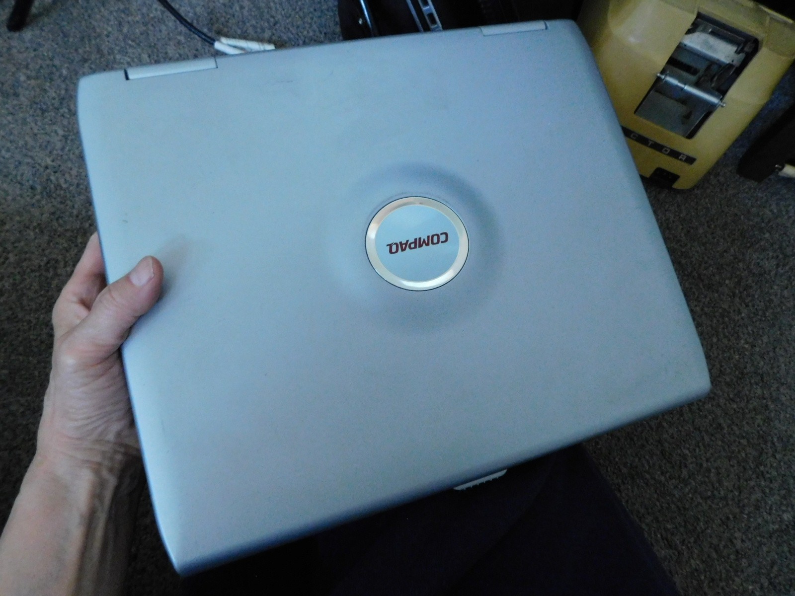 FOR PARTS - Used Compaq Presario 2100 Vintage Laptop Computer