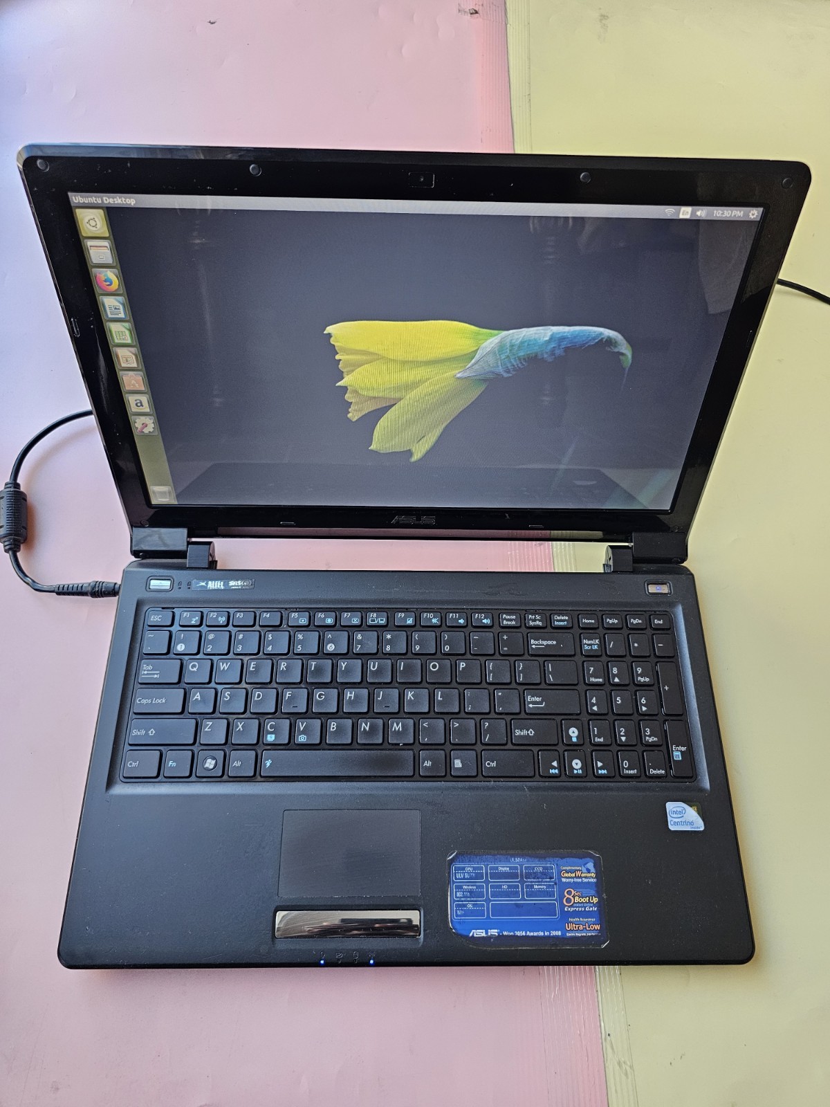 ASUS UL50A 15.6" Genuine Intel U7300 4GB RAM 128GB SSD HDMI WEBCAM 