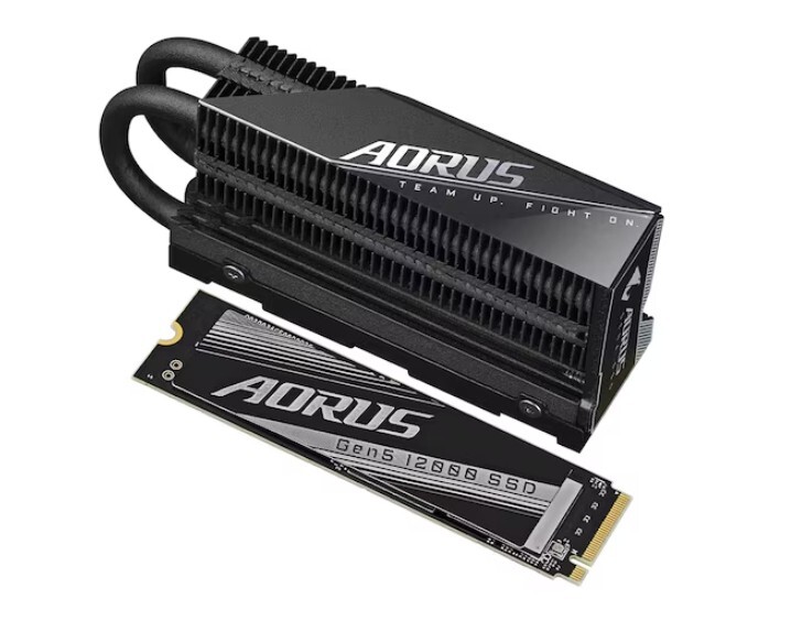 GIGABYTE AORUS Gen5 12000 M.2 NVMe 1 TB  SSD  -Express ship