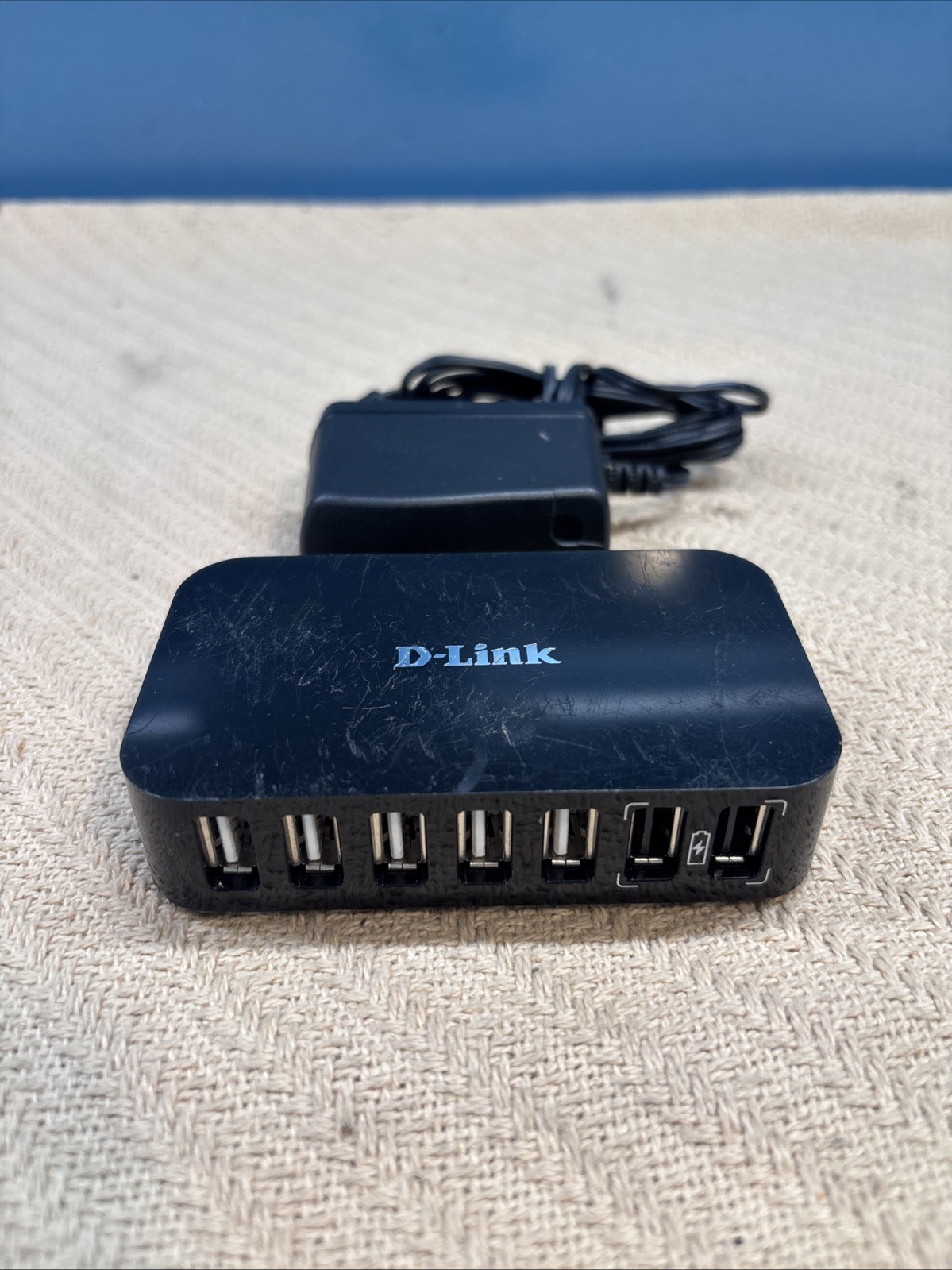 D-Link DUB-H7 USB Hub, 7-Port USB 2.0, External Powered Hub, Black