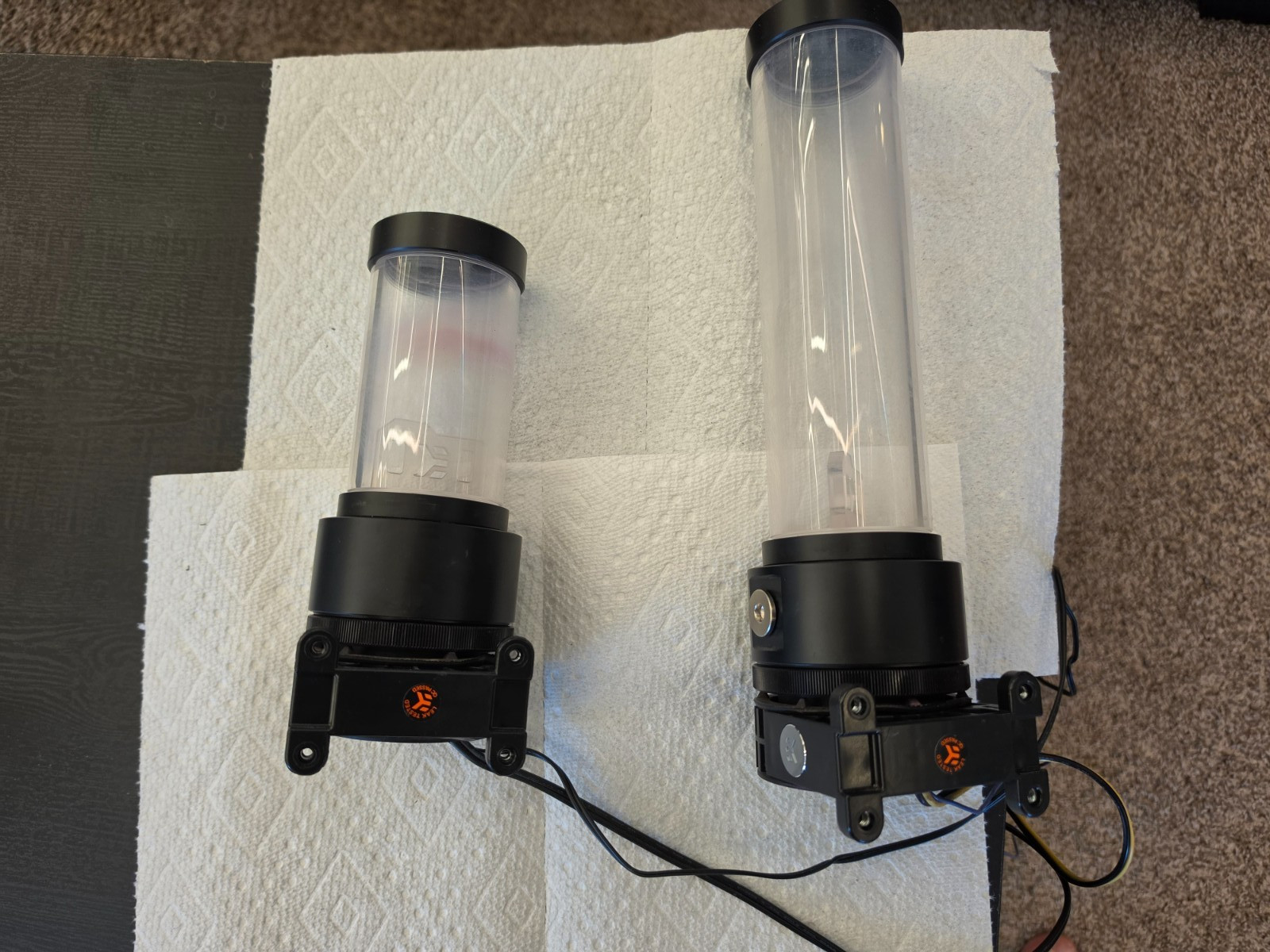 2x EKWB Quantum Kinetic TBE pumps w/reservoir
