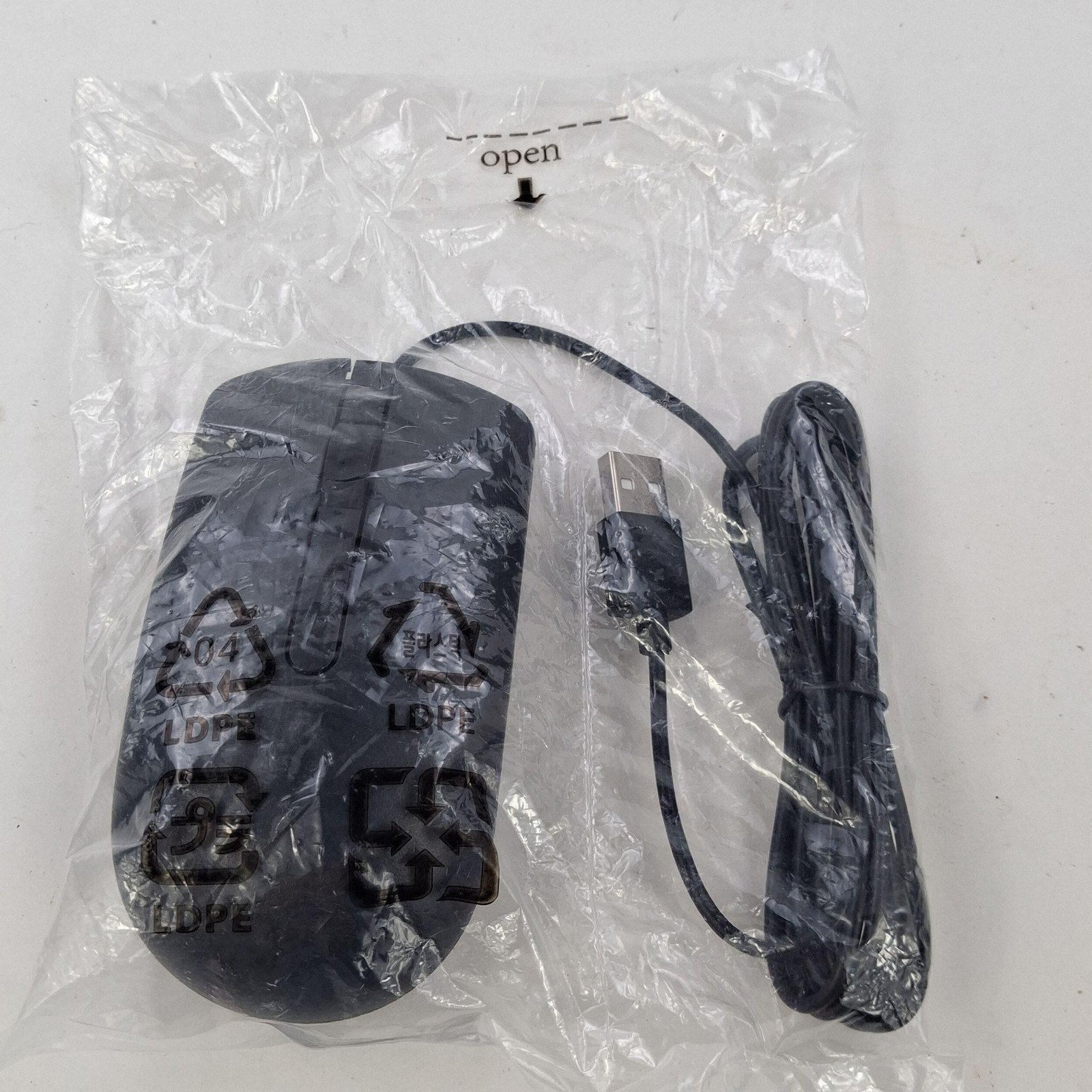 Dell USB Optical Wired Mouse 3-Button Scroll Wheel DP/N 065K5F Black Desktop PC