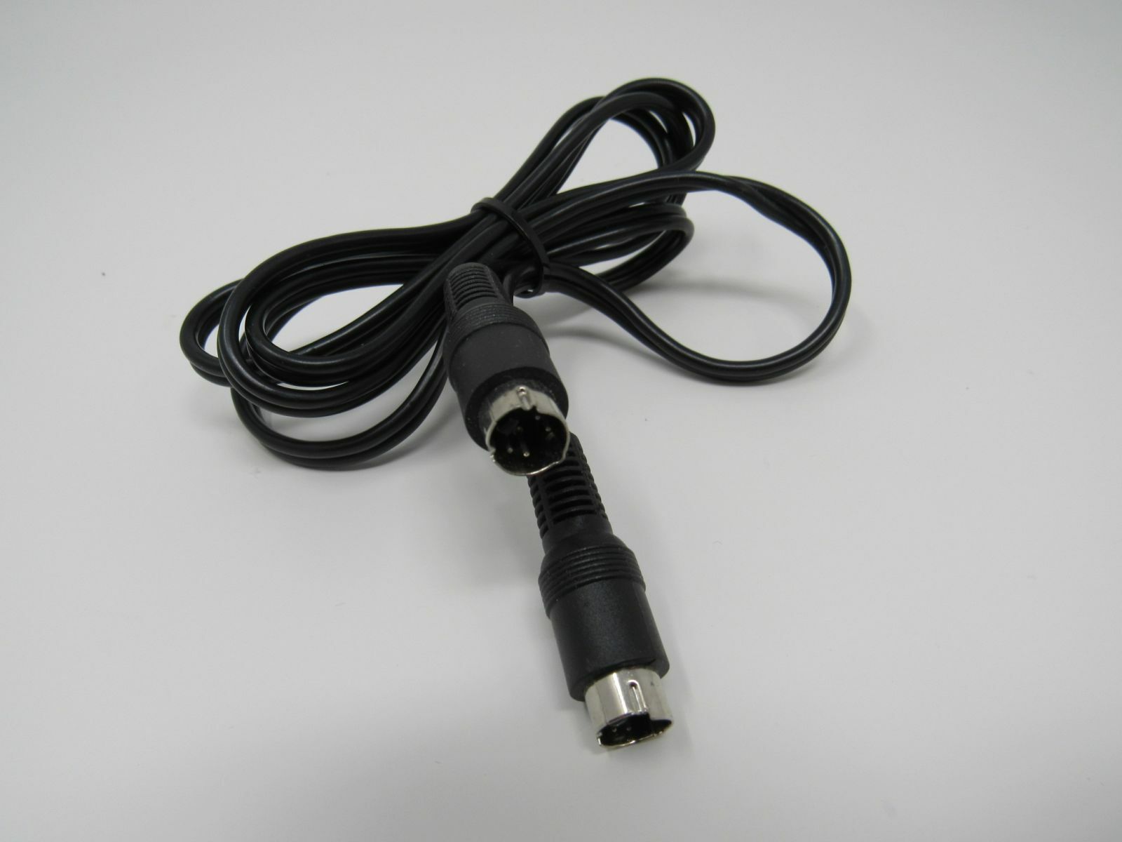 Standard S Video Cable 4 Pin 3.5 ft Male