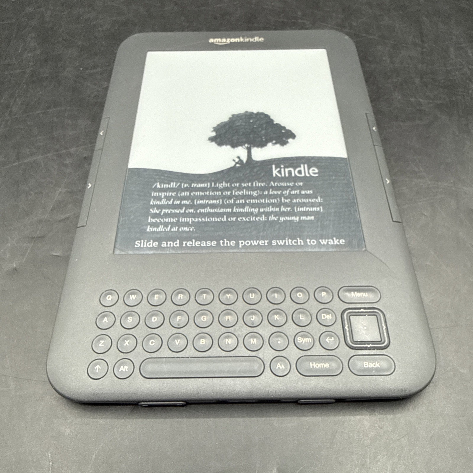 Amazon Kindle Keyboard 3rd Gen D00901 WiFi + 3G 6” E-Reader Tested 