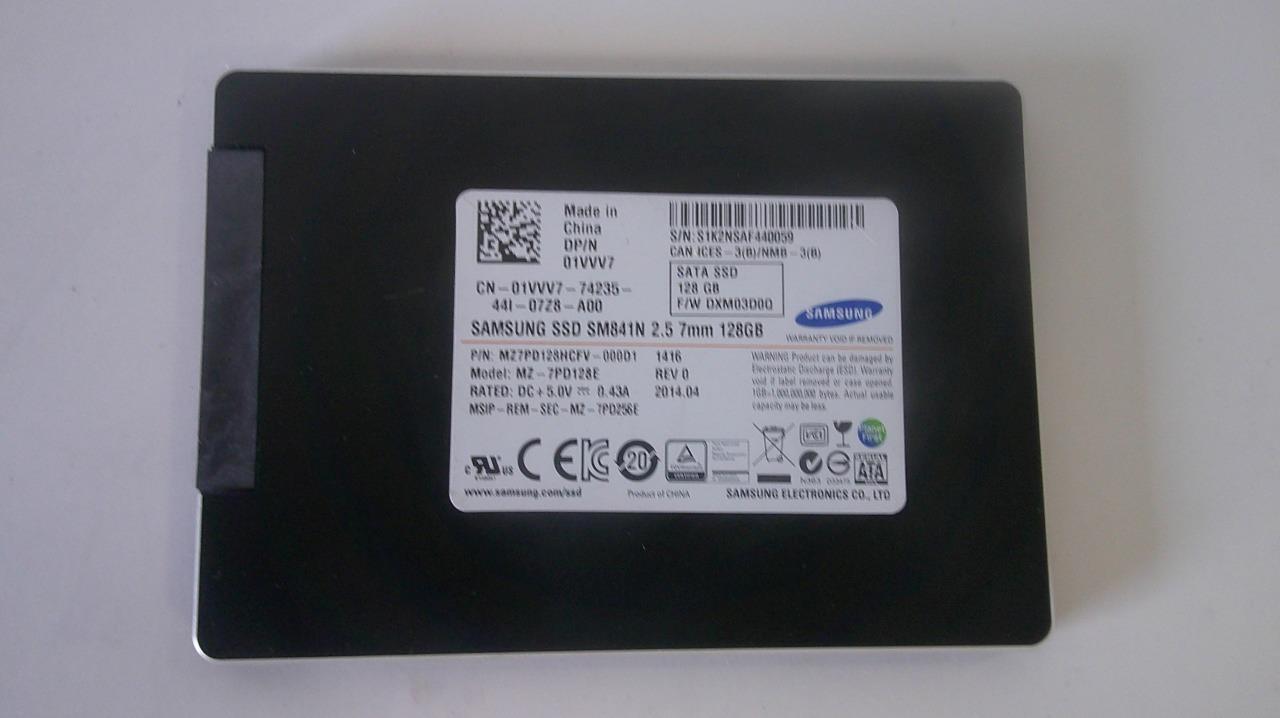 Samsung SM841N SATA 2.5 7MM MZ-7PD128E 128GB SSD  (L123)