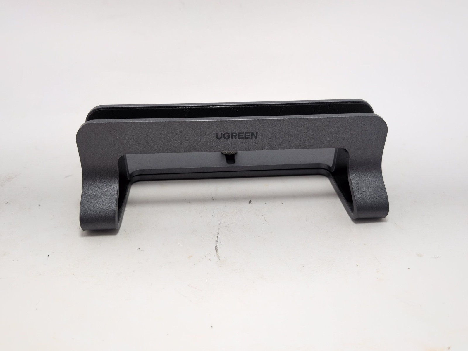 UGREEN Vertical Laptop Stand Adjustable Aluminum Dock Tablets