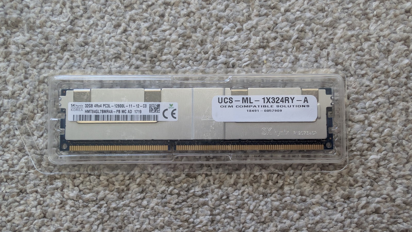 SK Hynix korea 32GB 4Rx4 -12800L-11-12-C0HMT84GL7BMR4A-PB MC AD 1719