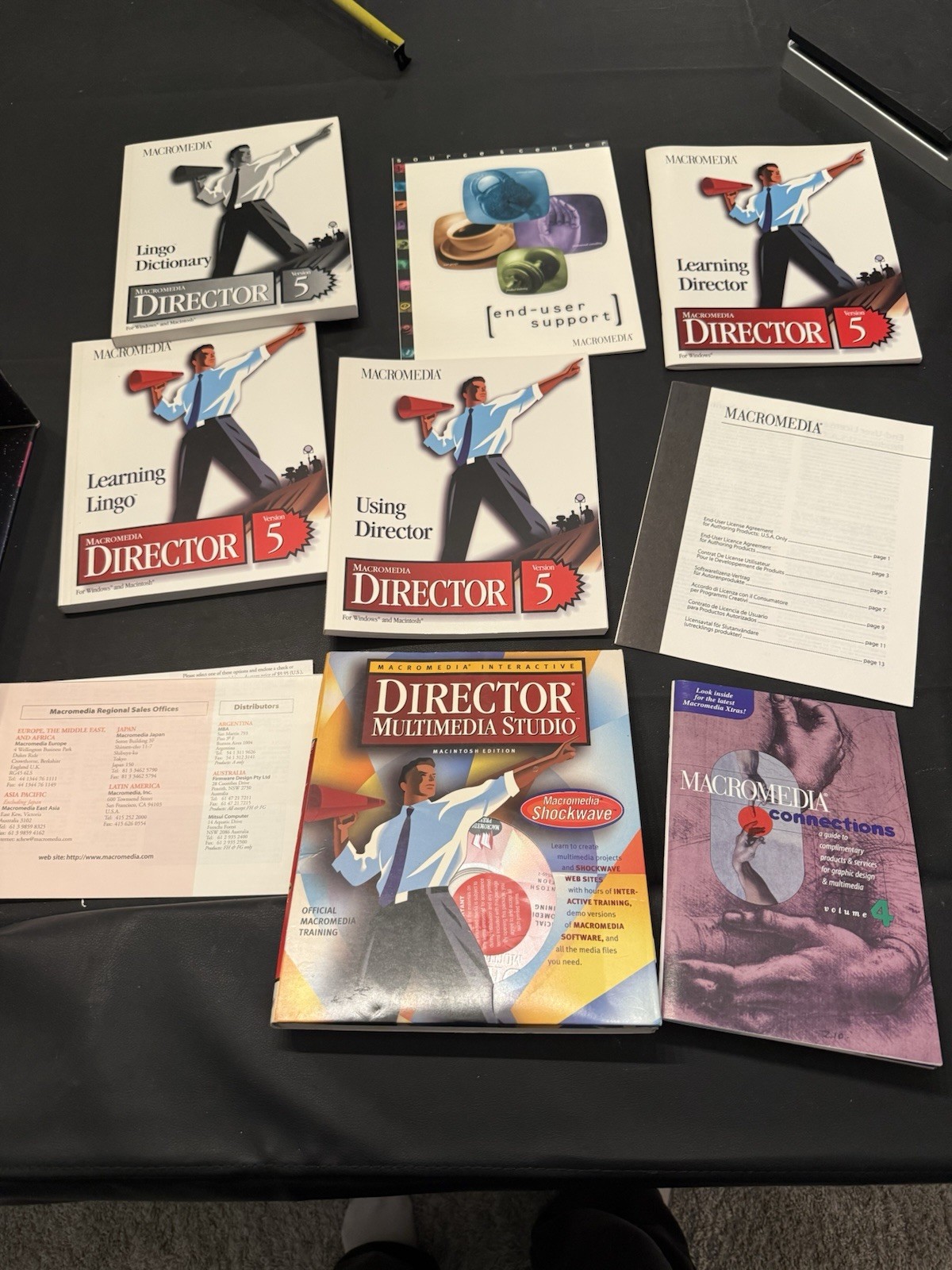 Vintage Macromedia Director 5 Manuals Multimedia Studio CD Software Training Lot