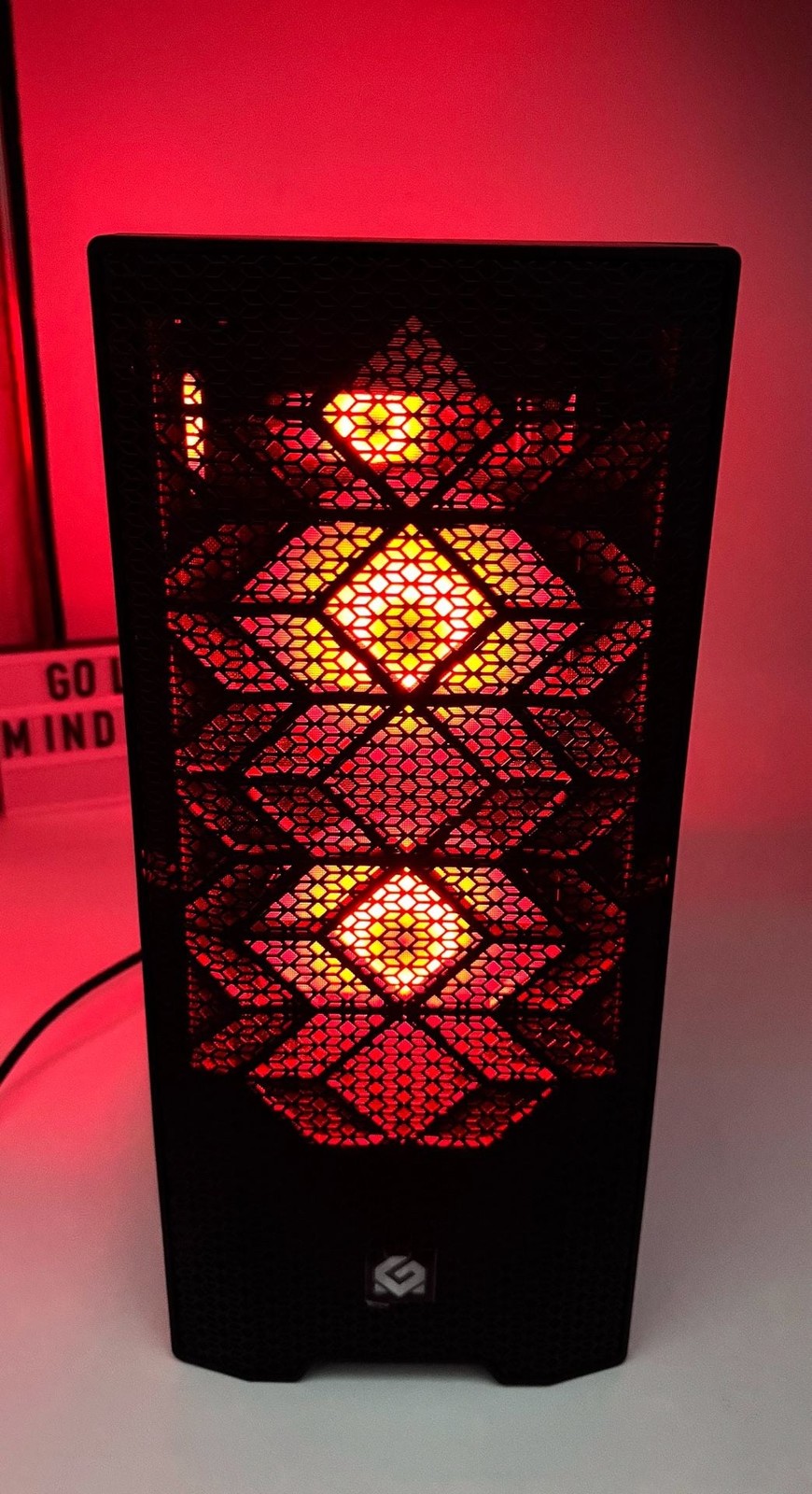 Skytech Blaze 3.0 Gaming PC - Slim desktops for ecommerce ...