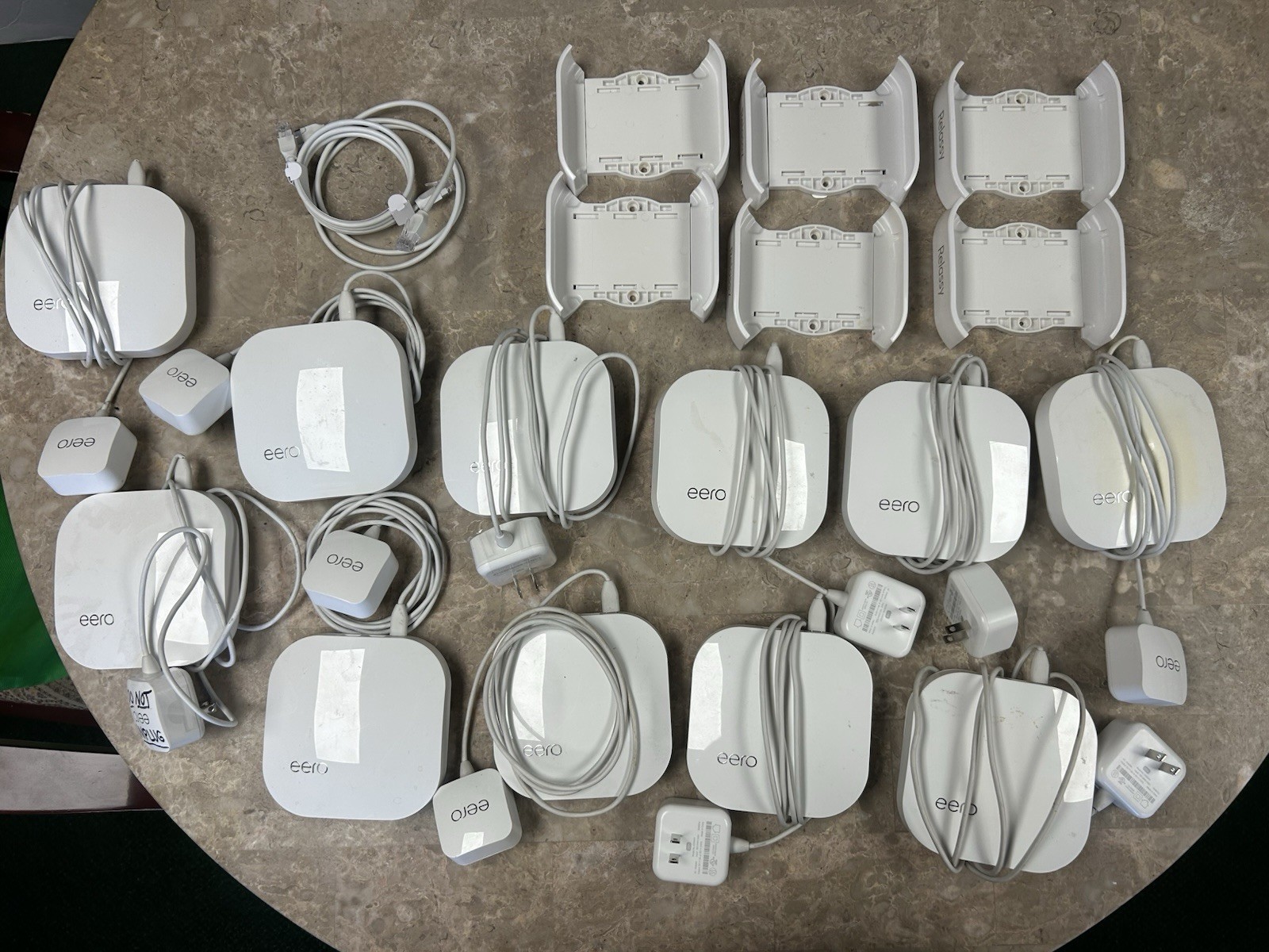 11x - Eero Pro B010001 2nd Generation Mesh Routers White w/ Cords + 6x Mounts