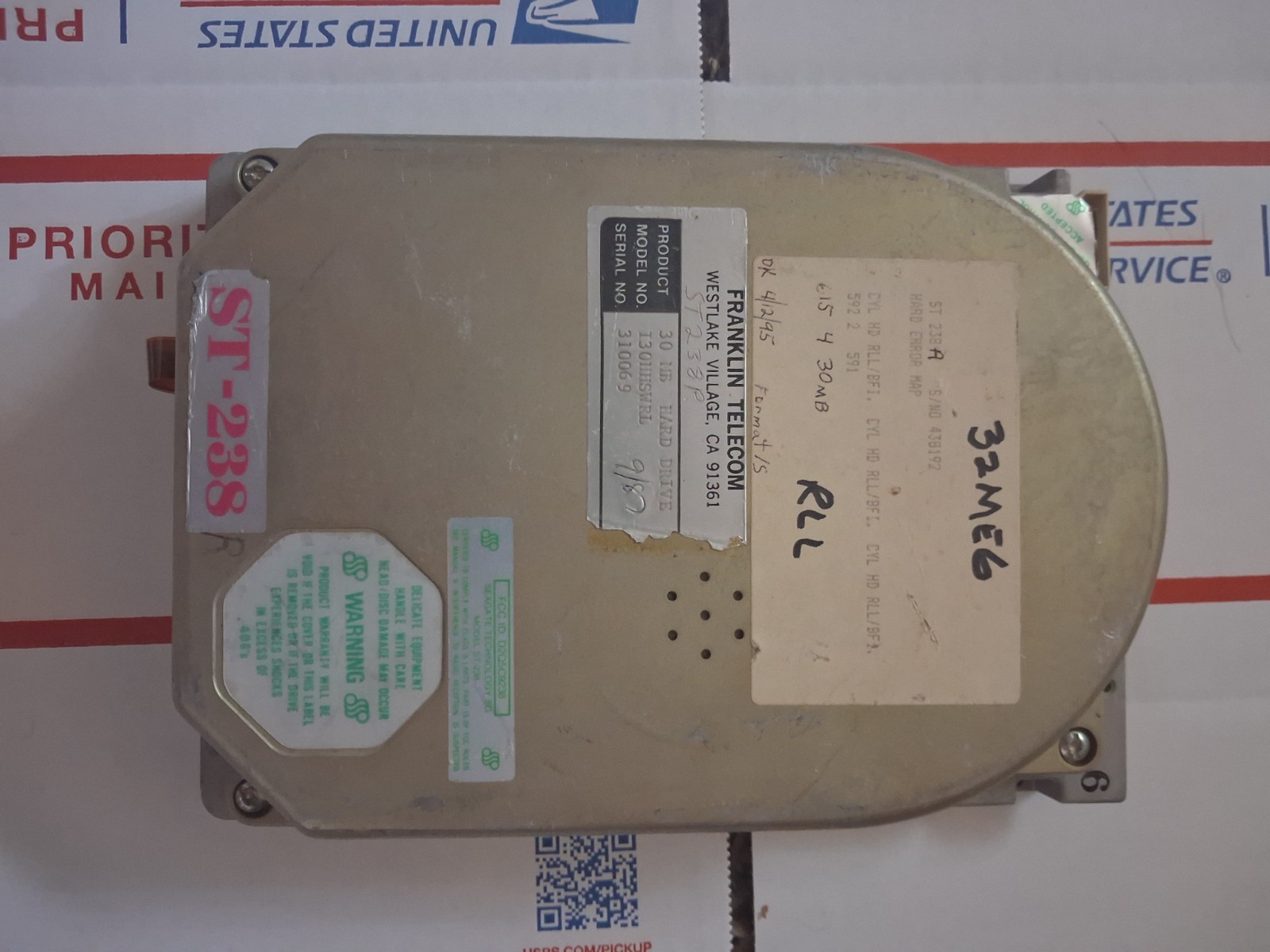 Seagate Model ST-238 Hard Drive 5.25" 32MB - Spins up