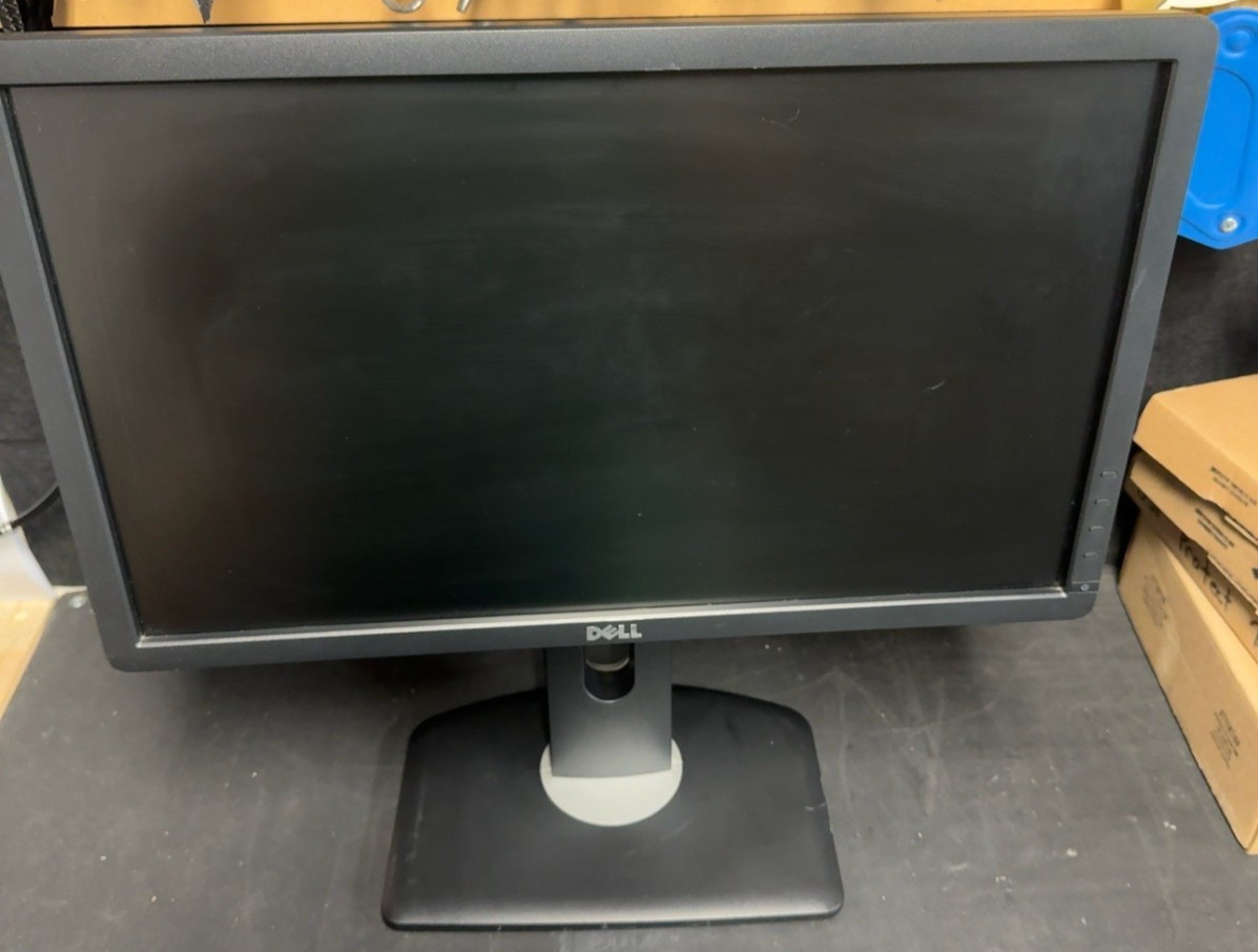 Dell P2012Ht 20" LED Monitor 1600x900 DVI VGA 08VVND Rotating Stand
