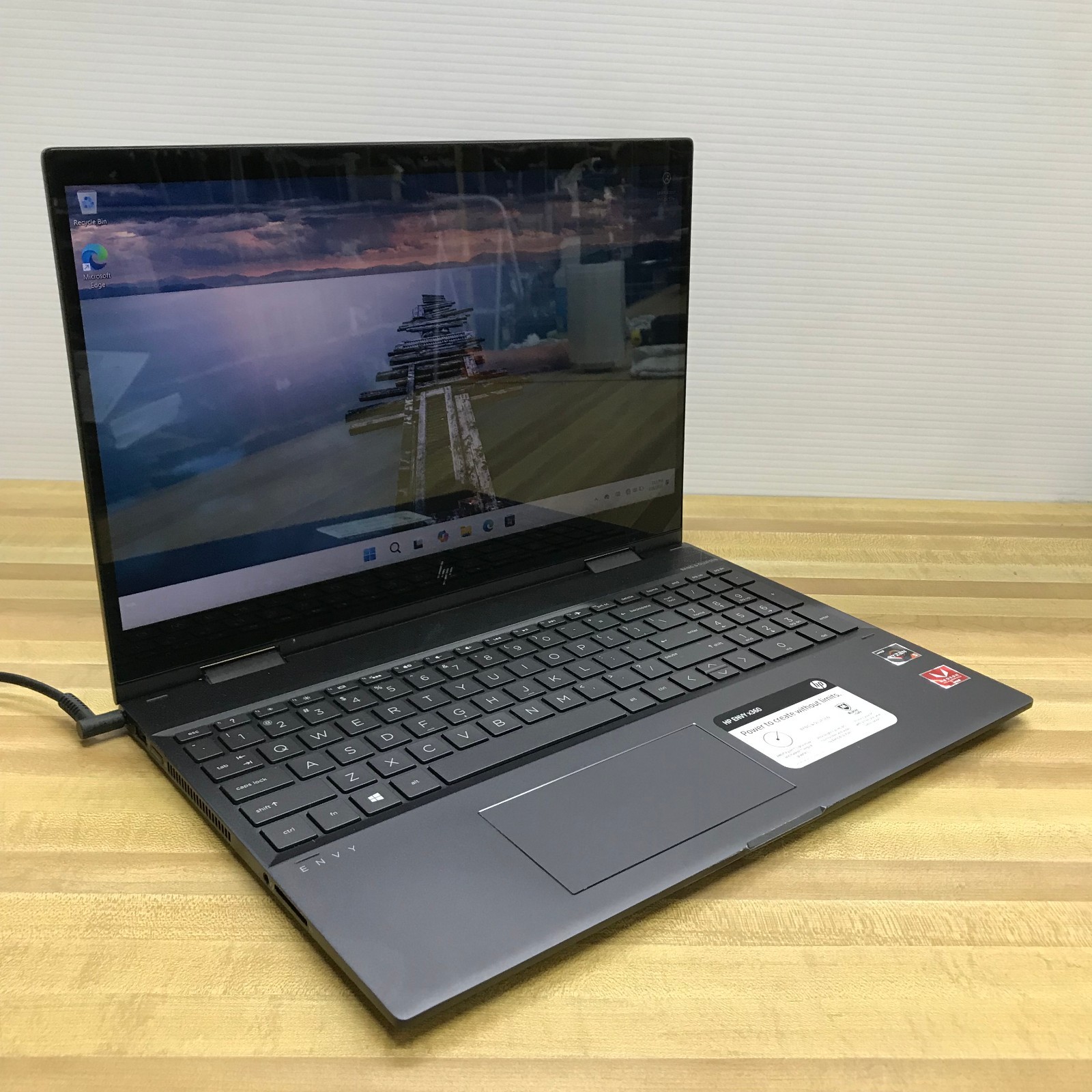 HP Envy x360 15.6" FHD Touch Ryzen 5 2500U 8GB RAM 256GB SSD (Windows 11 Pro)