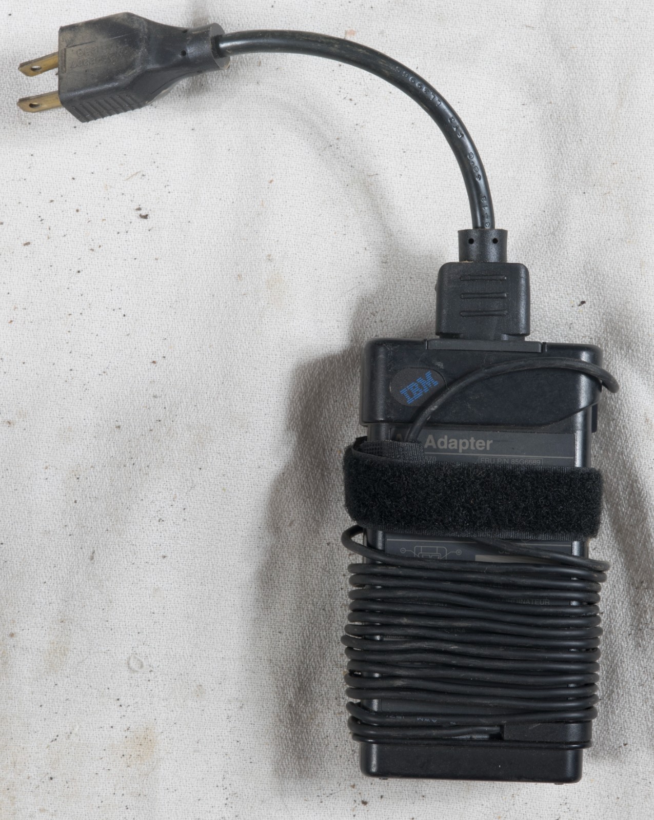 IBM ThinkPad 355 360 750 755 760 765 AC adapter Type 3