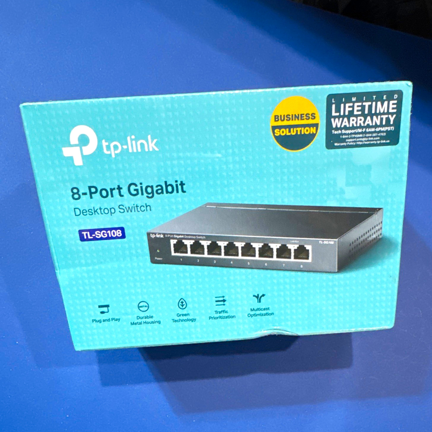TP-LINK TL-SG108 8-Port Gigabit Unmanaged Desktop Switch RJ-45 Standalone